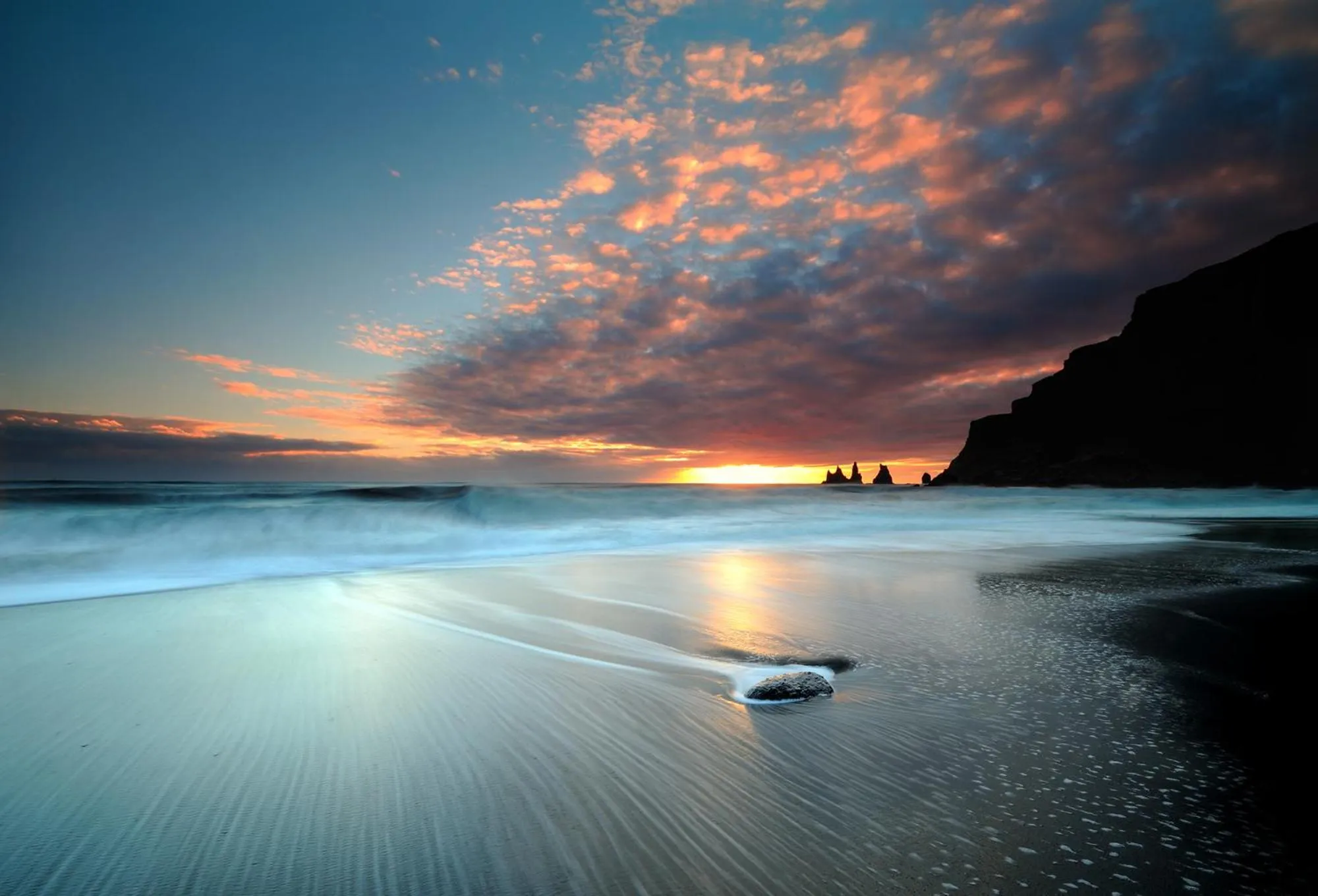Natural landscape in Hótel Dyrhólaey