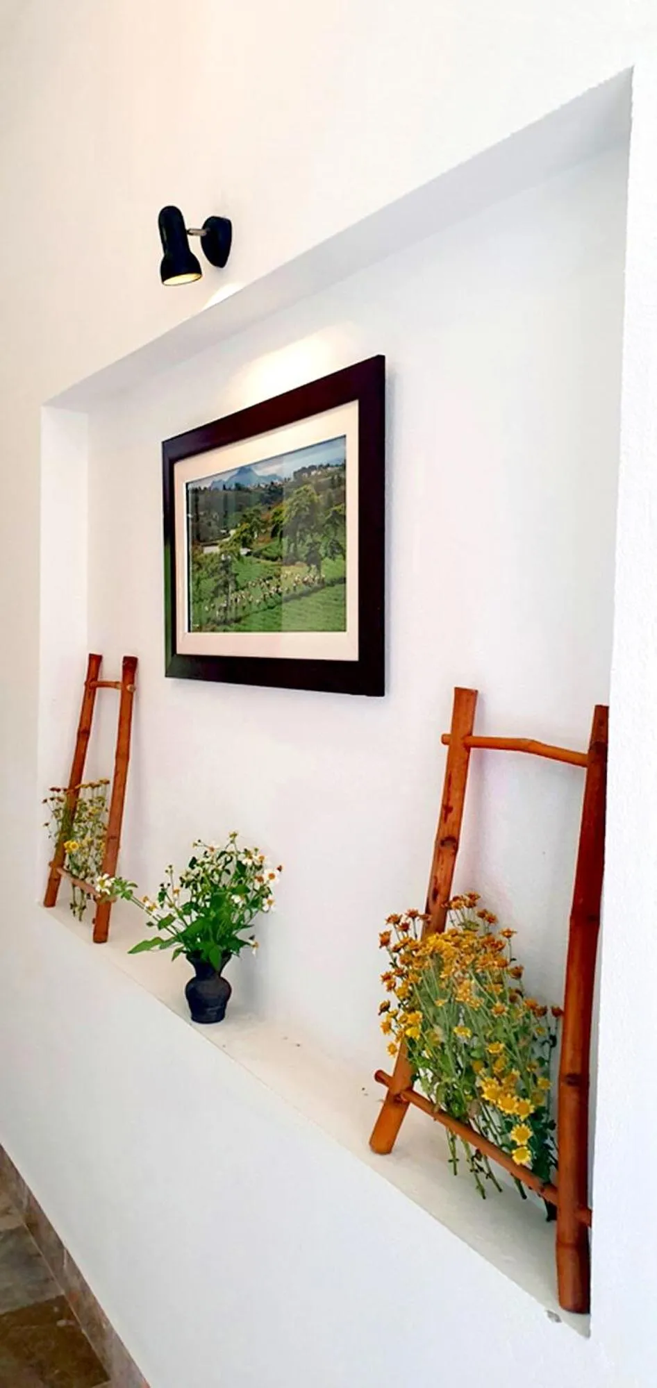 Decorative detail in AnBang Morning Glory Beach Homestay 호이안 안방비치 숙소호텔