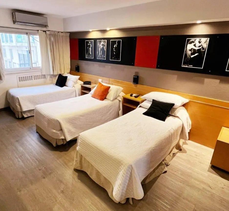 Bed in Sarmiento Palace Hotel