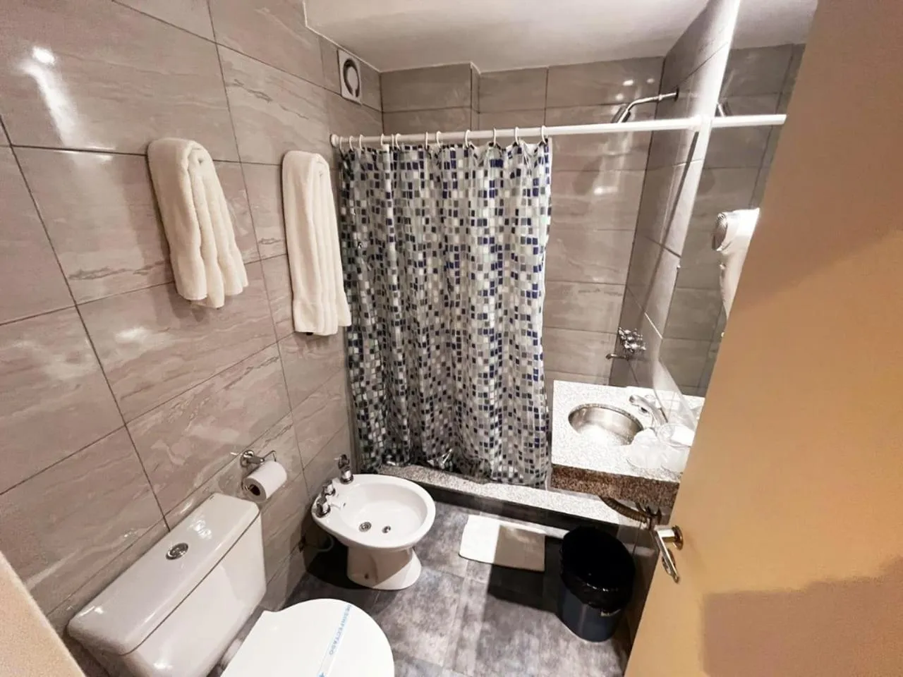 Sarmiento Palace Hotel