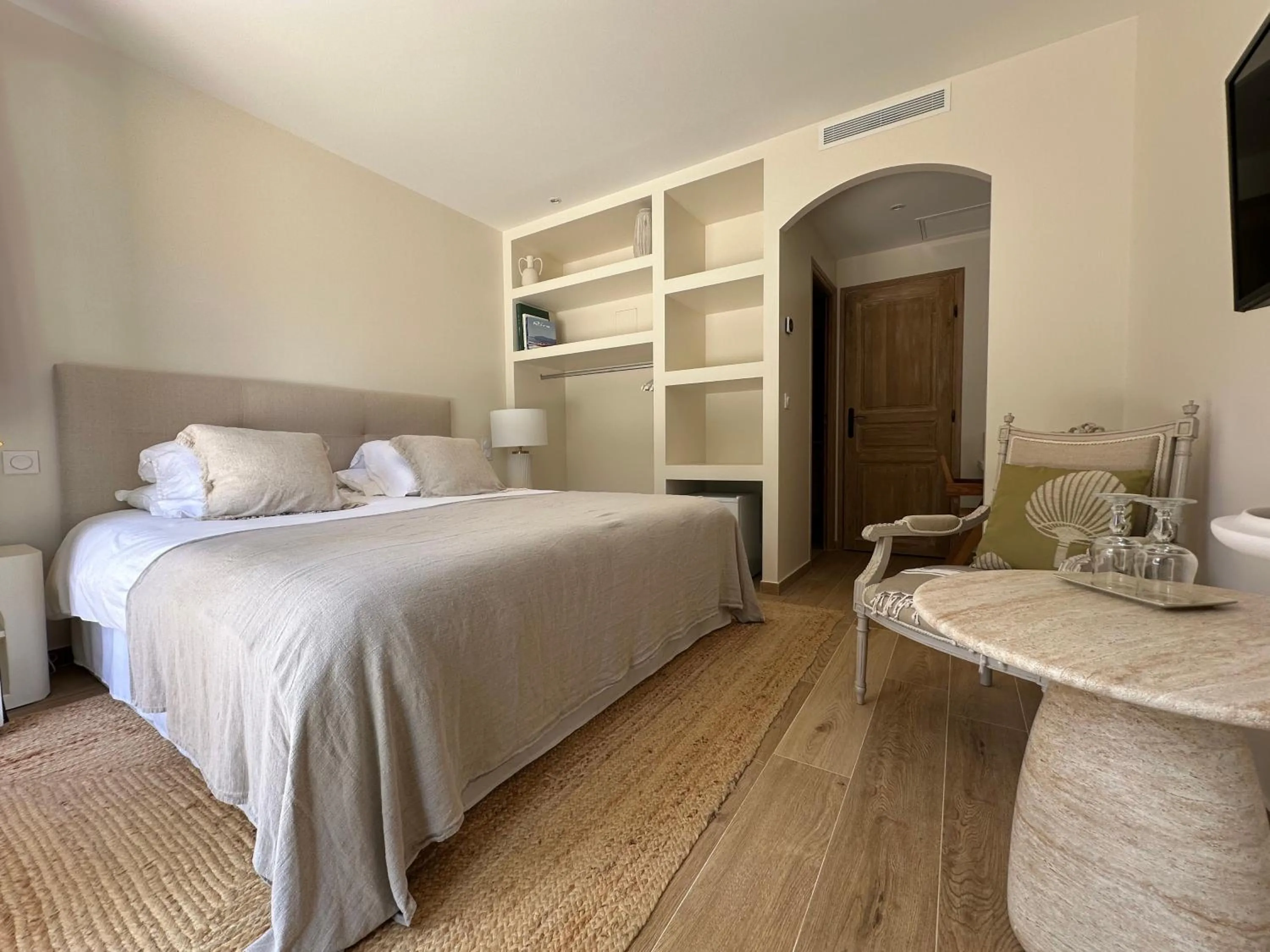 Bed in Le Clos des Sept Palmiers