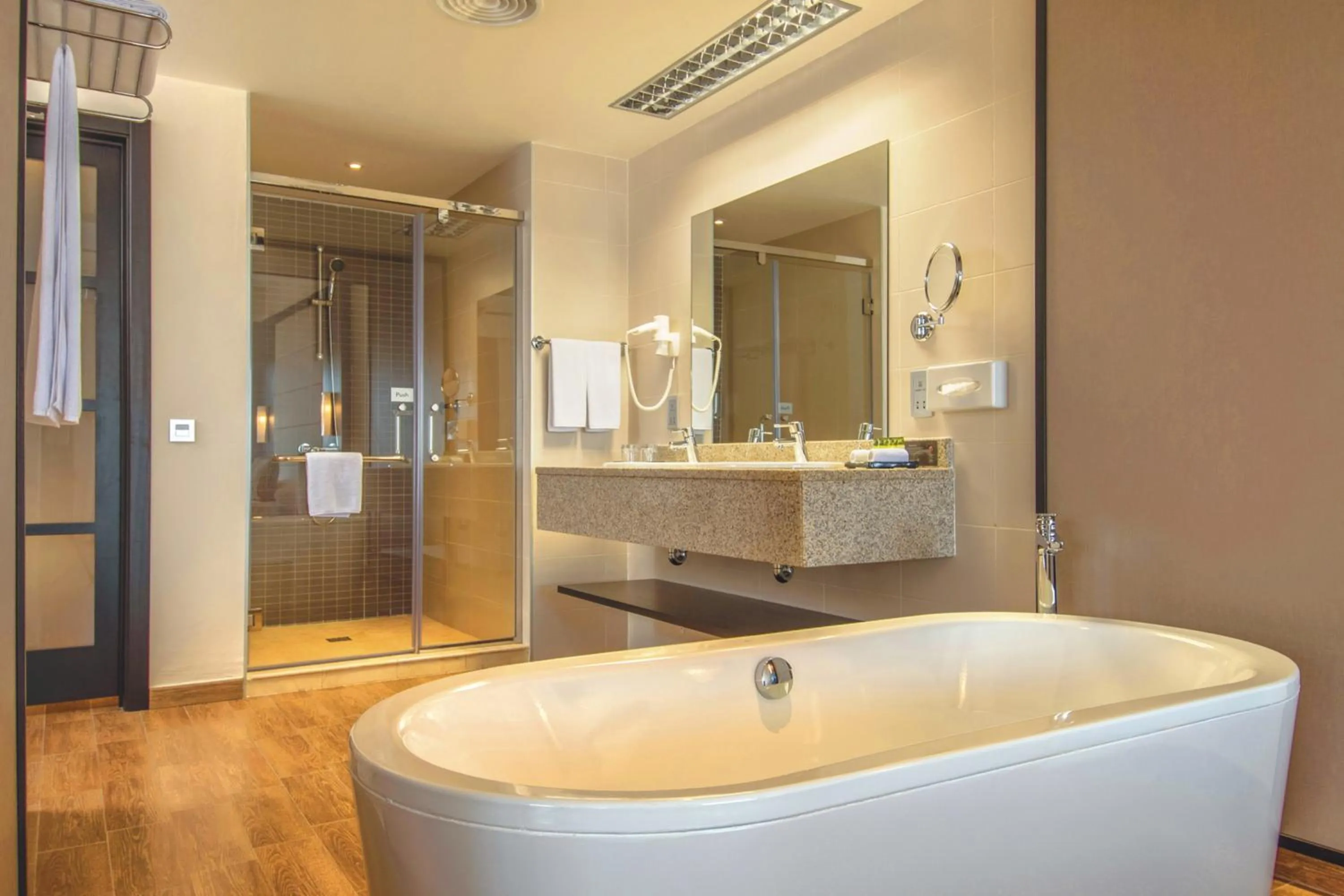 Bathroom in Riu Sri Lanka All Inclusive