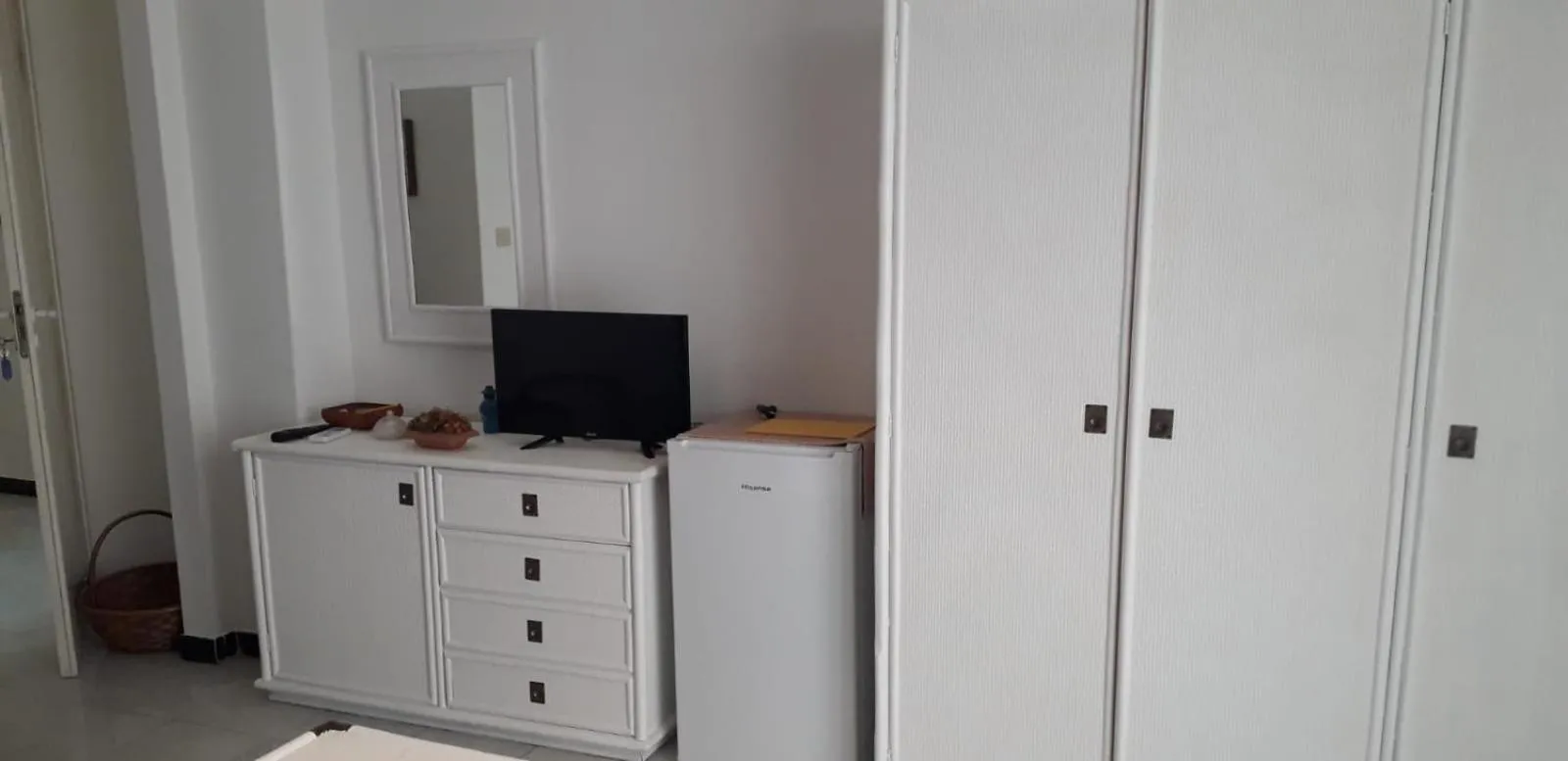 TV/Entertainment Center in B&B Di Marco