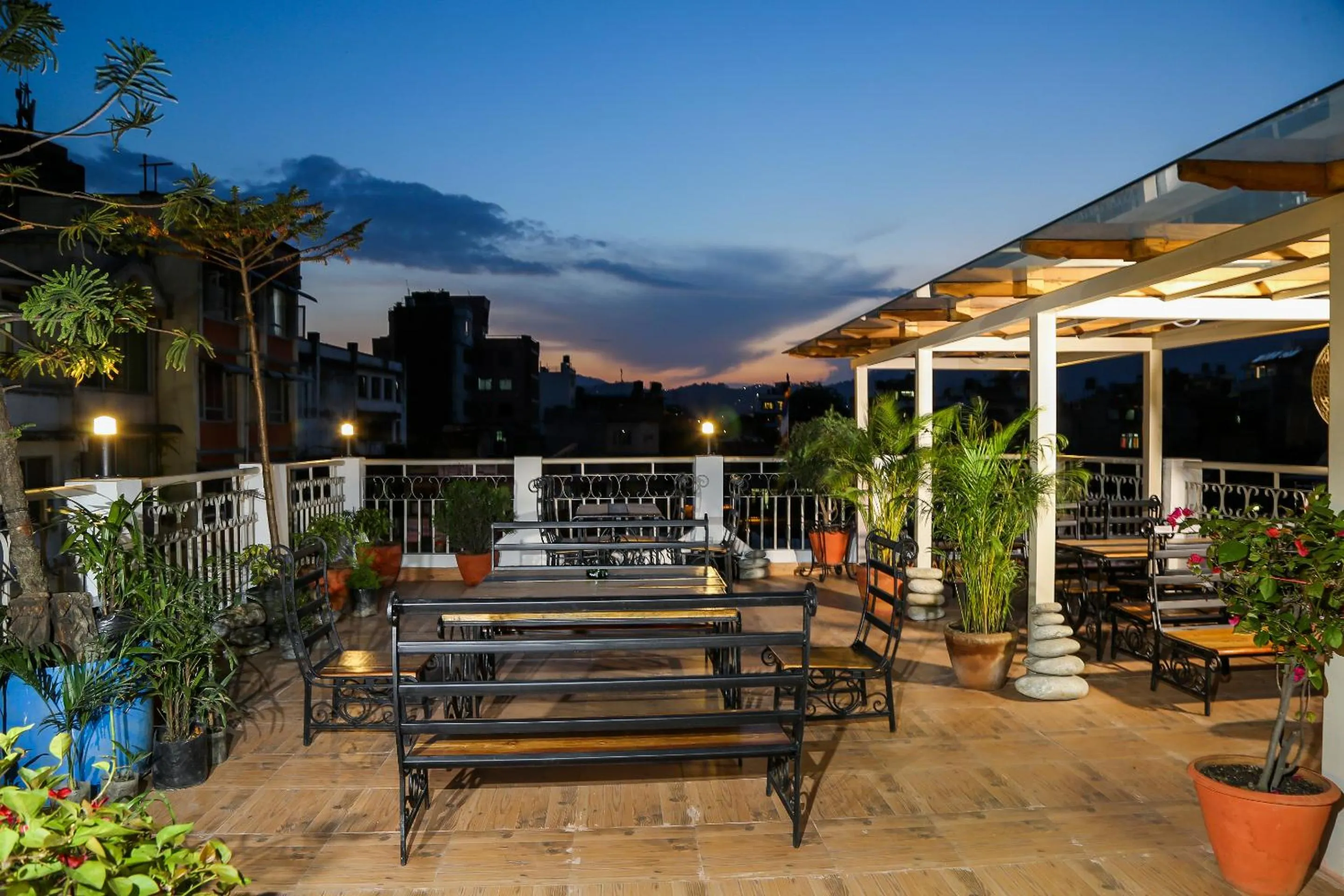Balcony/Terrace in Hotel Himalayan Oasis