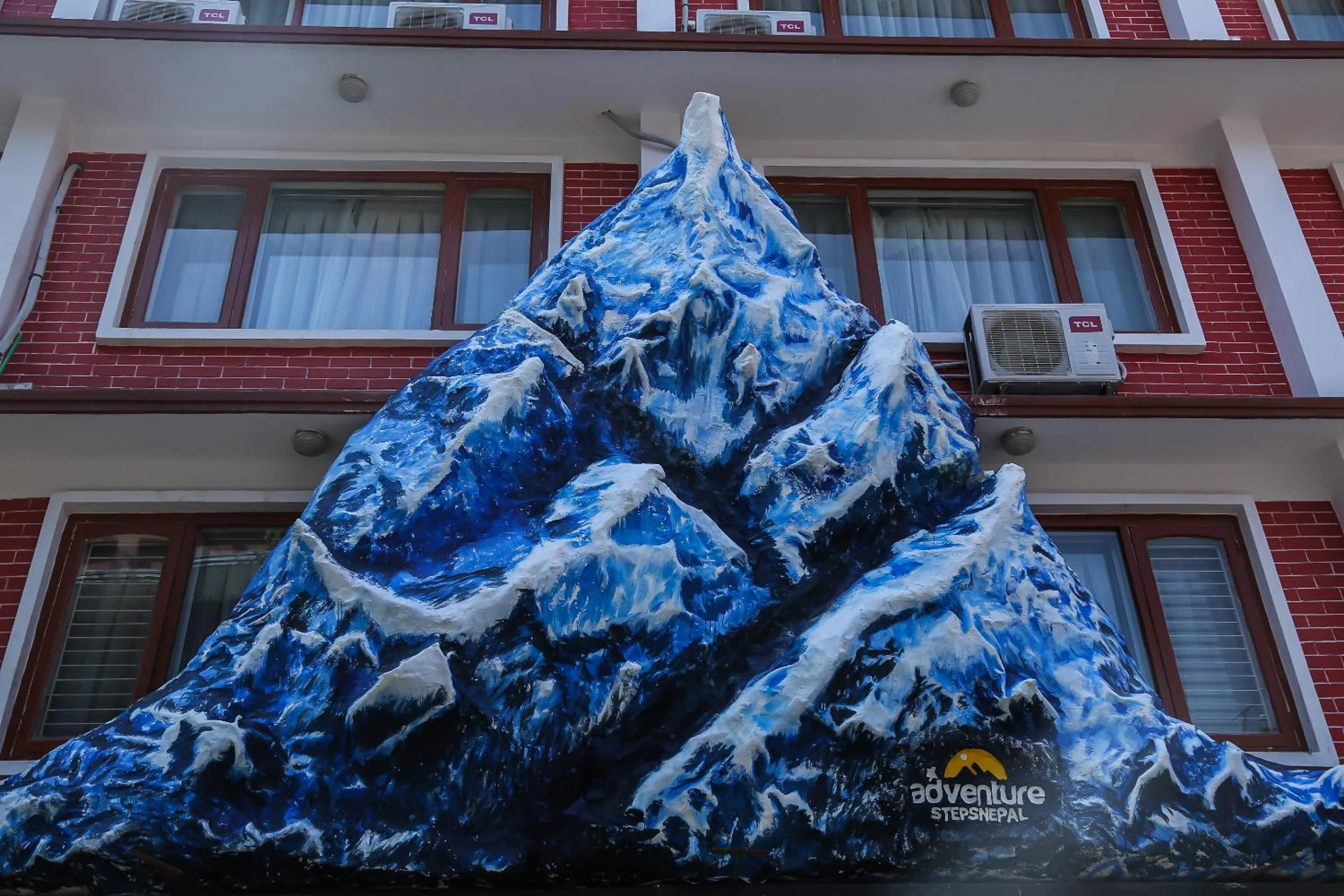 Property building in Hotel Himalayan Oasis