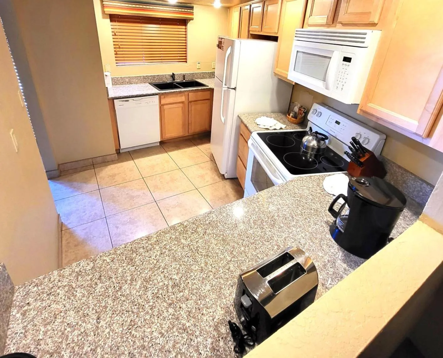 Kitchen or kitchenette in Villas of Sedona