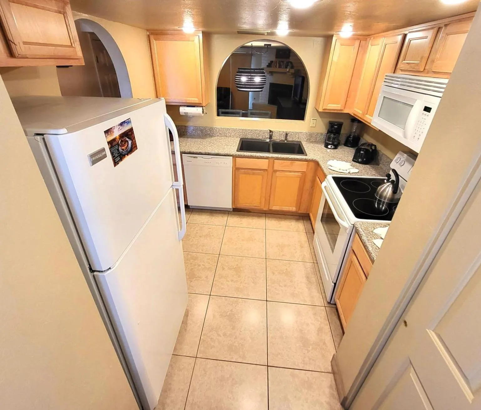 Kitchen or kitchenette in Villas of Sedona