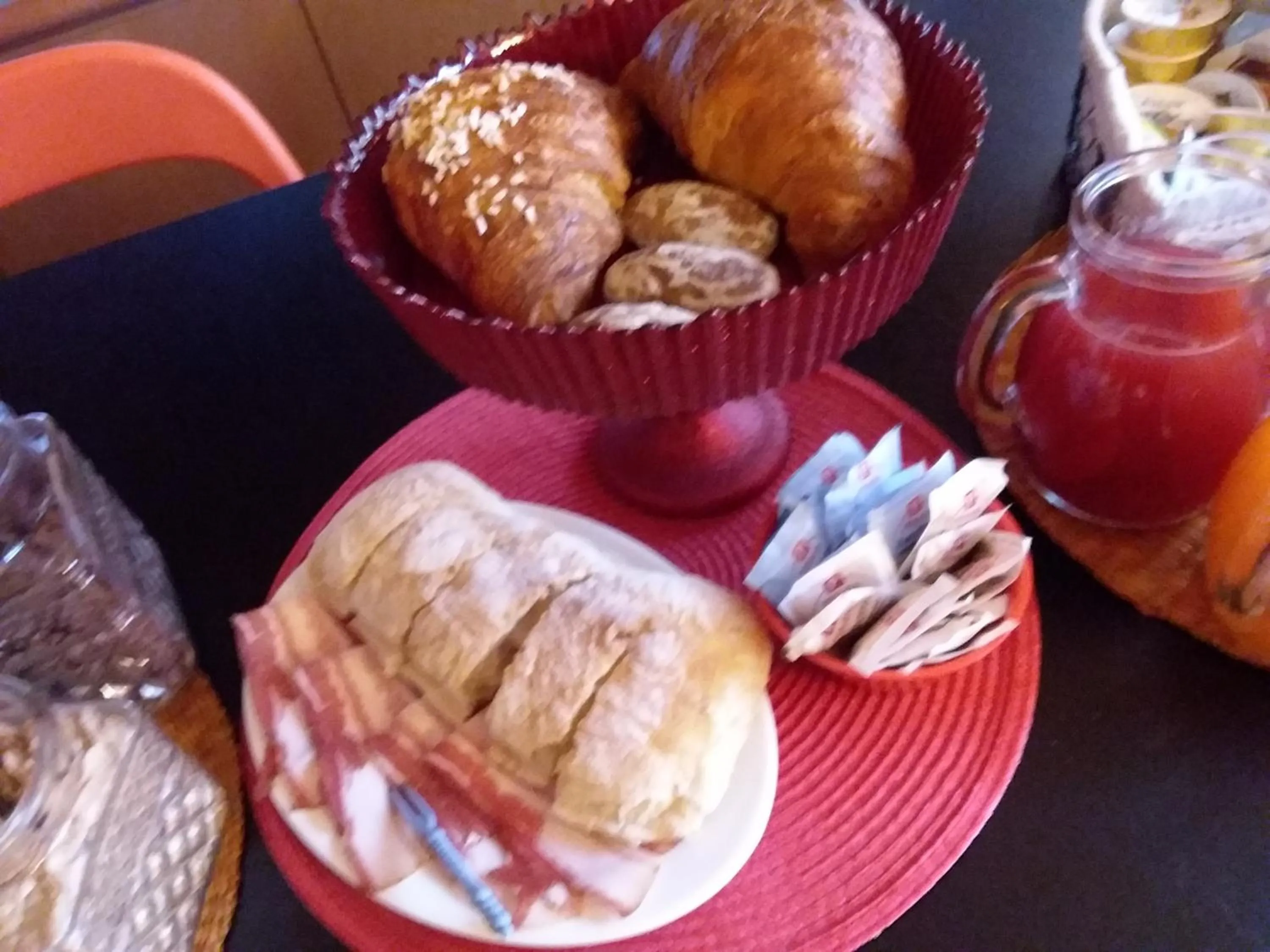 Breakfast in Orange House