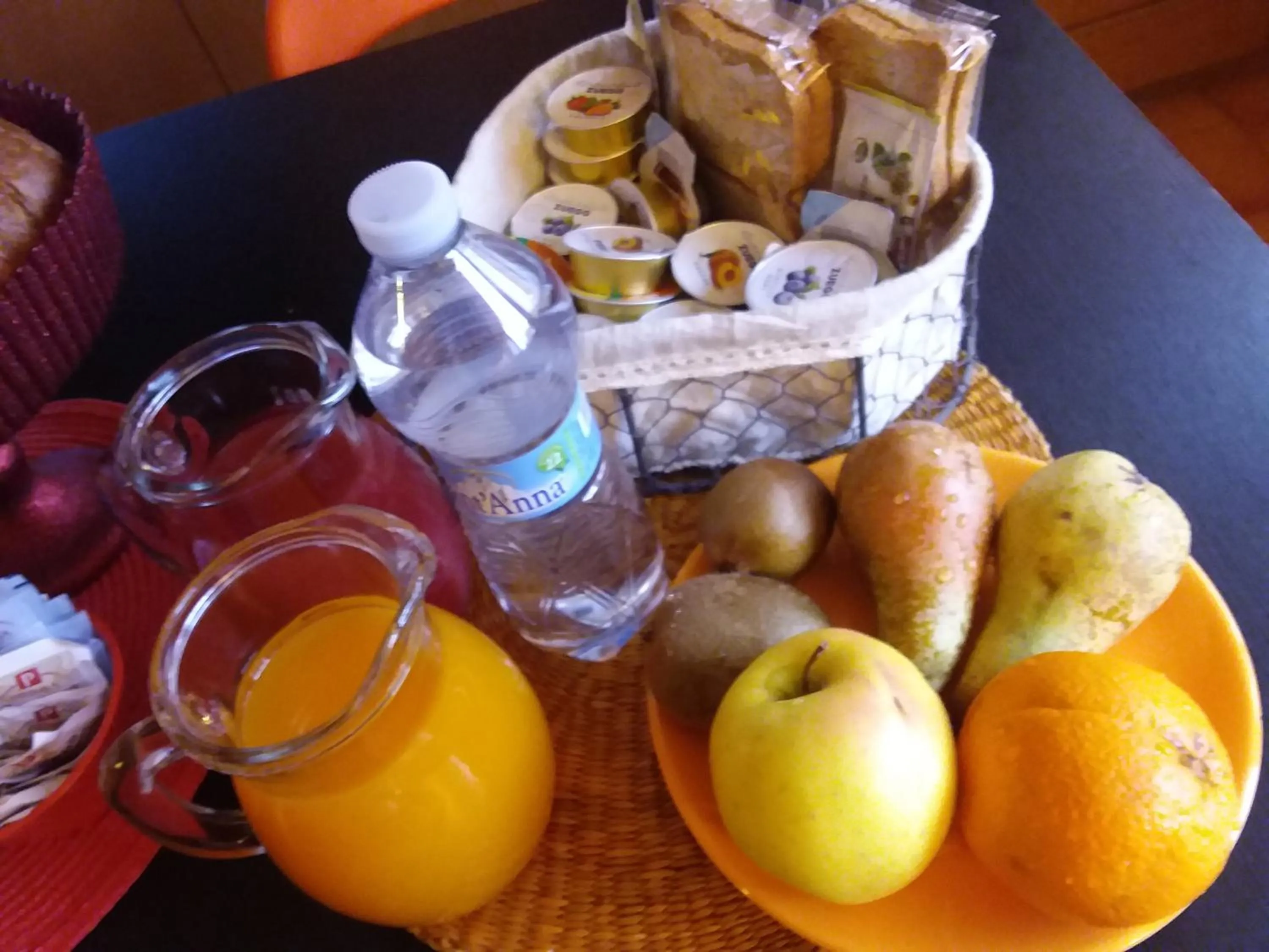 Breakfast in Orange House