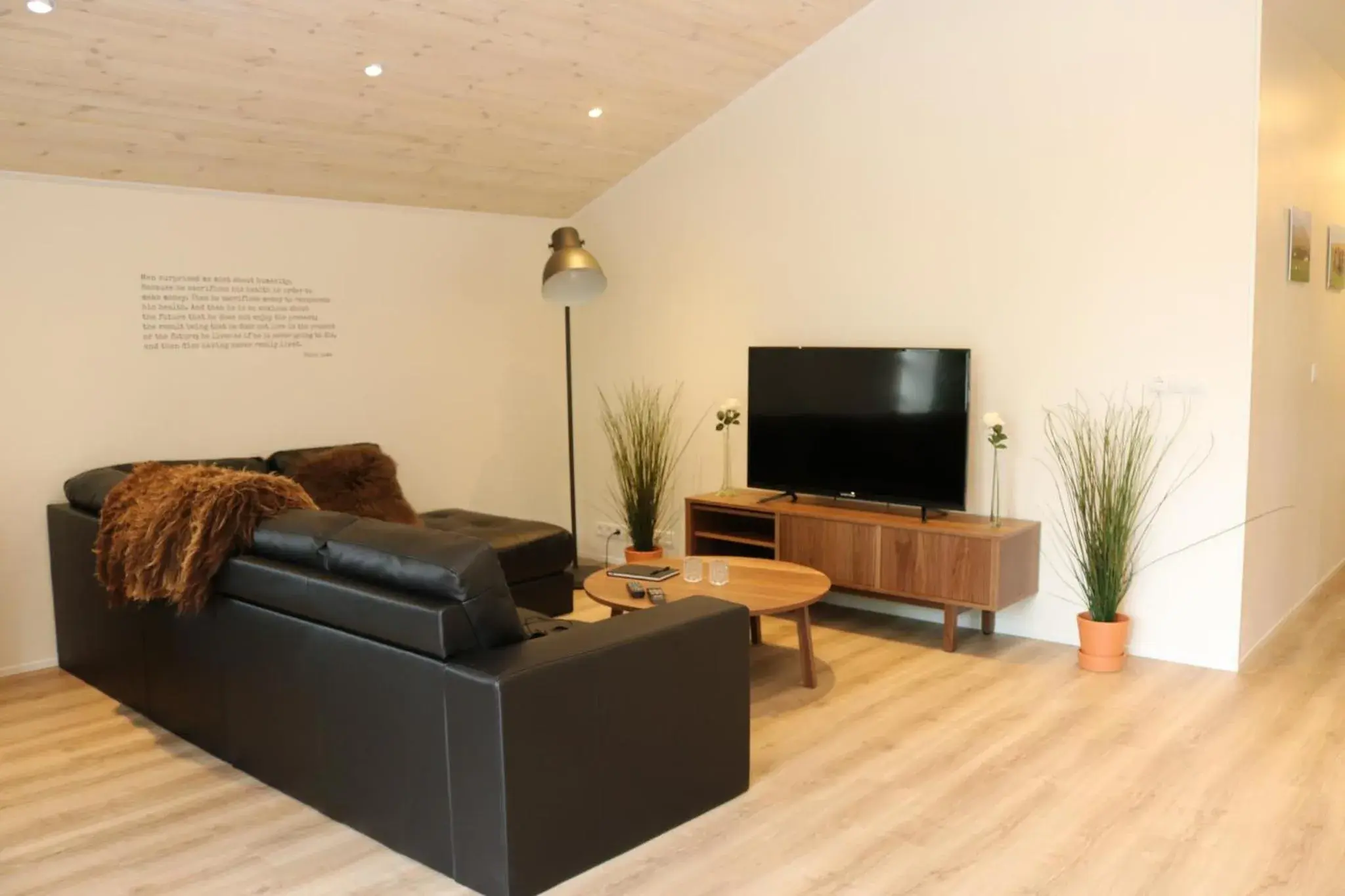 Family Room with Shared Bathroom in Miðhraun - Lava resort & Restaurant Family Room with Shared Bathroom in Miðhraun - Lava resort & Restaurant