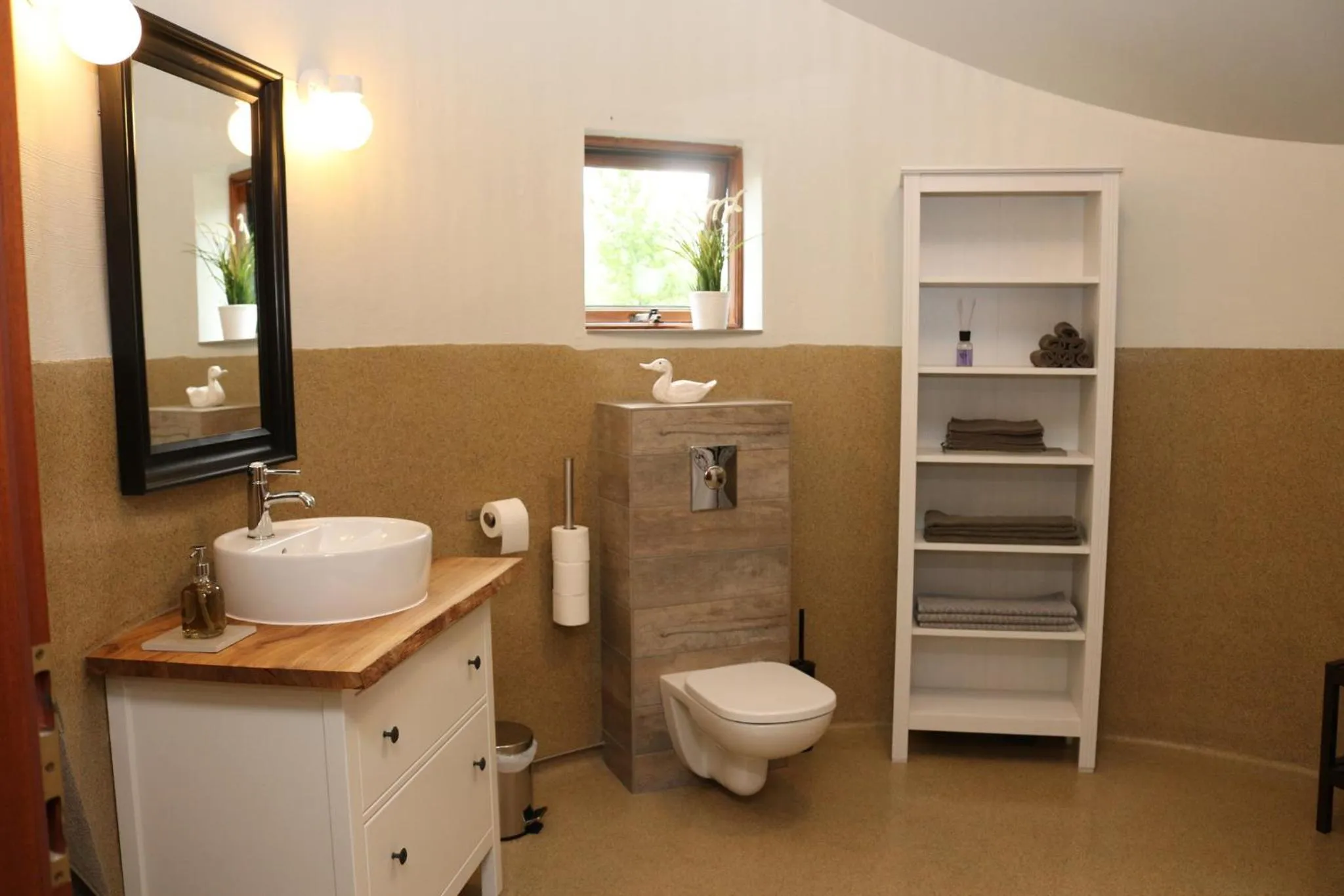Bathroom in Miðhraun - Lava resort & Restaurant