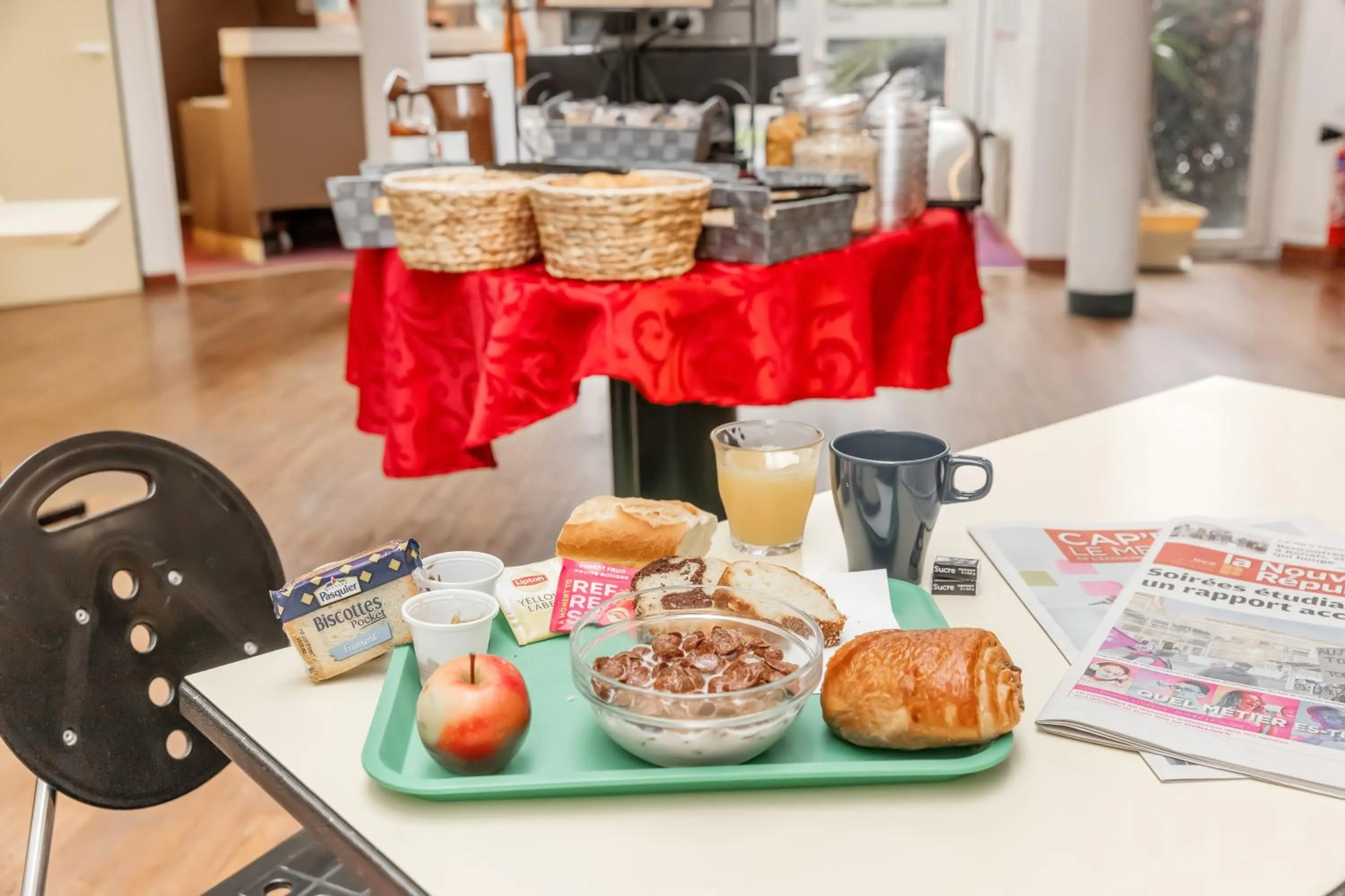 Breakfast in Mister Bed Chambray Les Tours