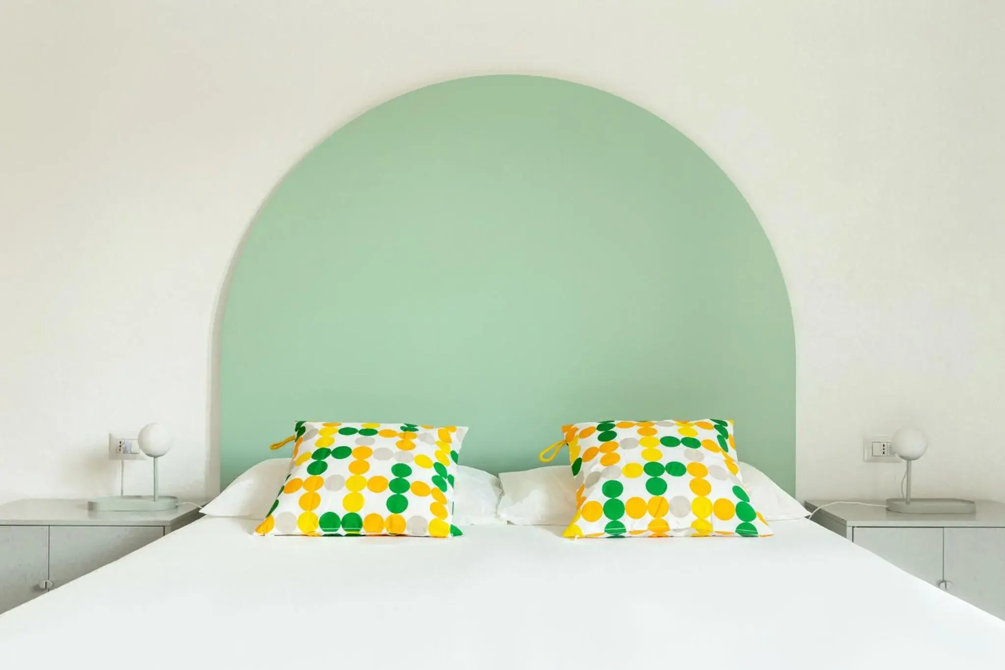 Deluxe Double Room with Balcony - single occupancy in Spacebility City - self check-in Deluxe Double Room with Balcony - single occupancy in Spacebility City - self check-in