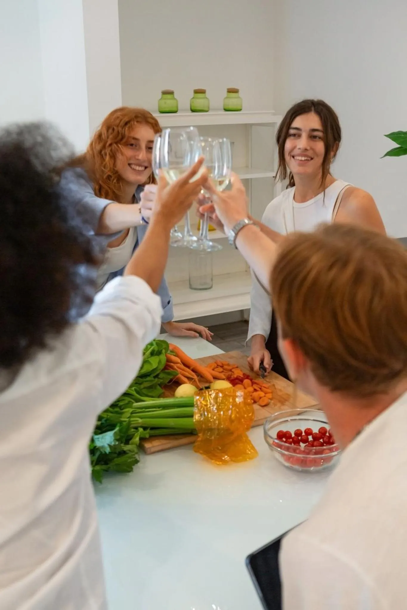 People in Spacebility City - self check-in