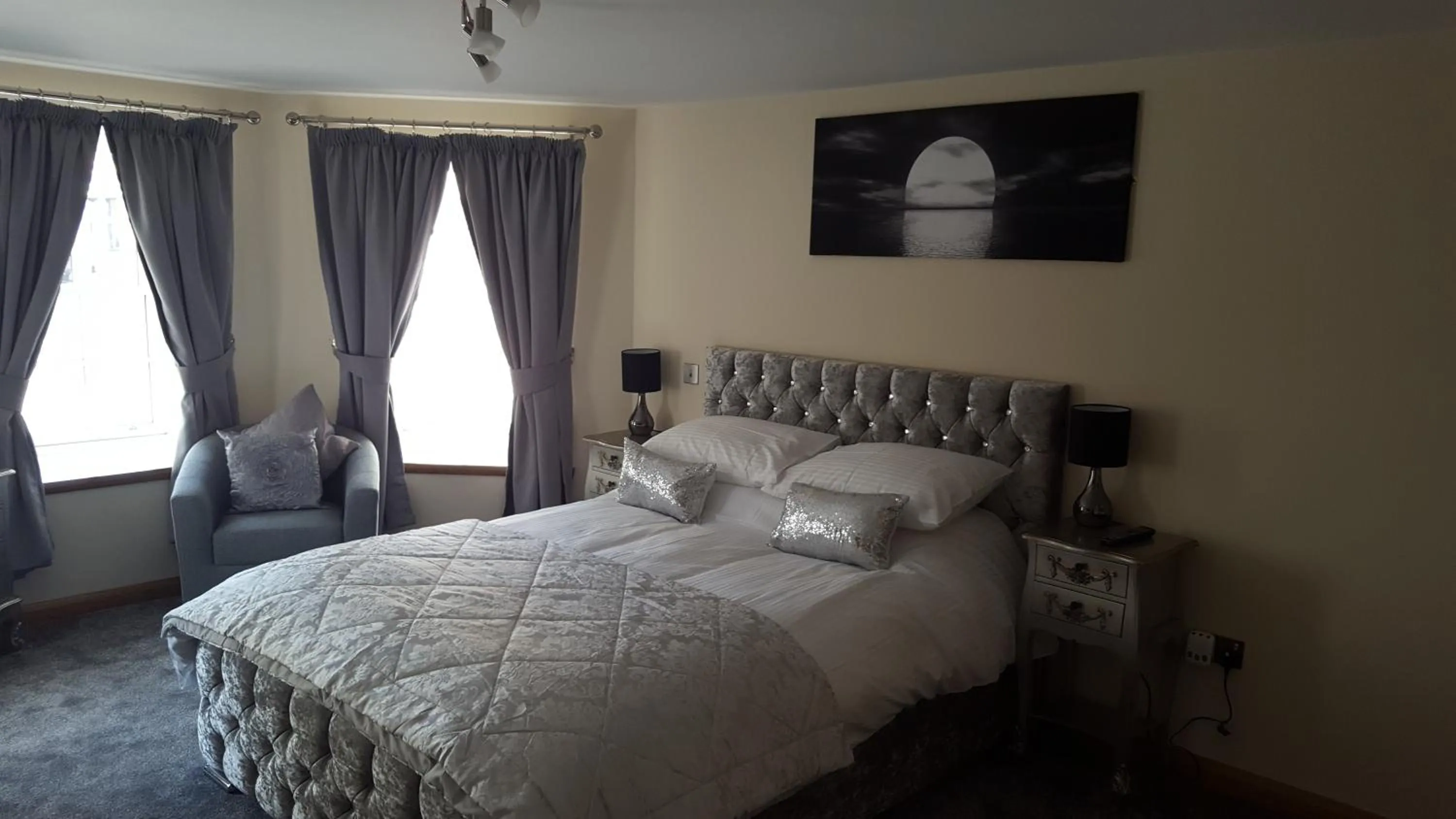 Bed in Star Inn Rooms