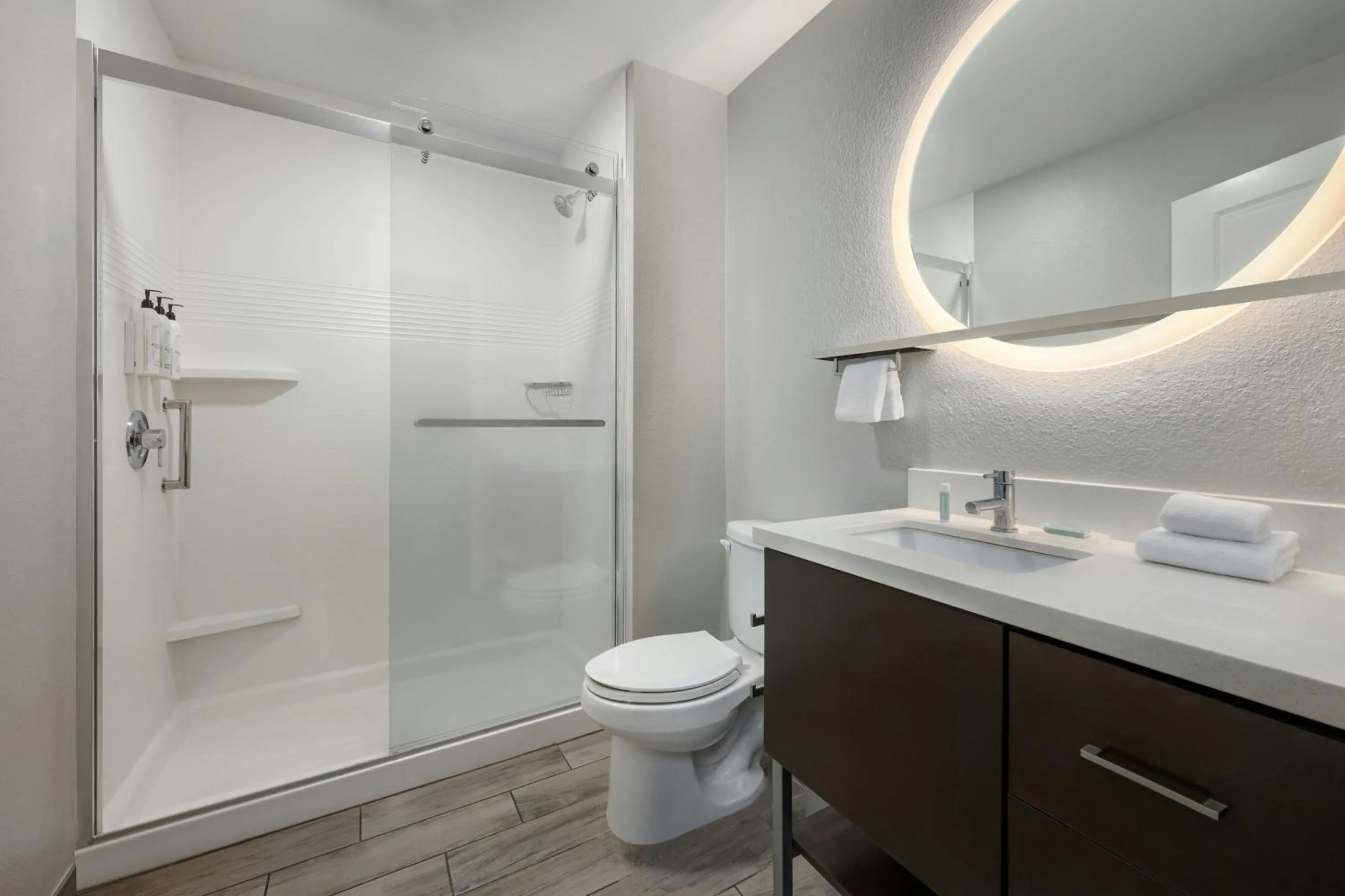 Bathroom in TownePlace Suites by Marriott Montgomery EastChase