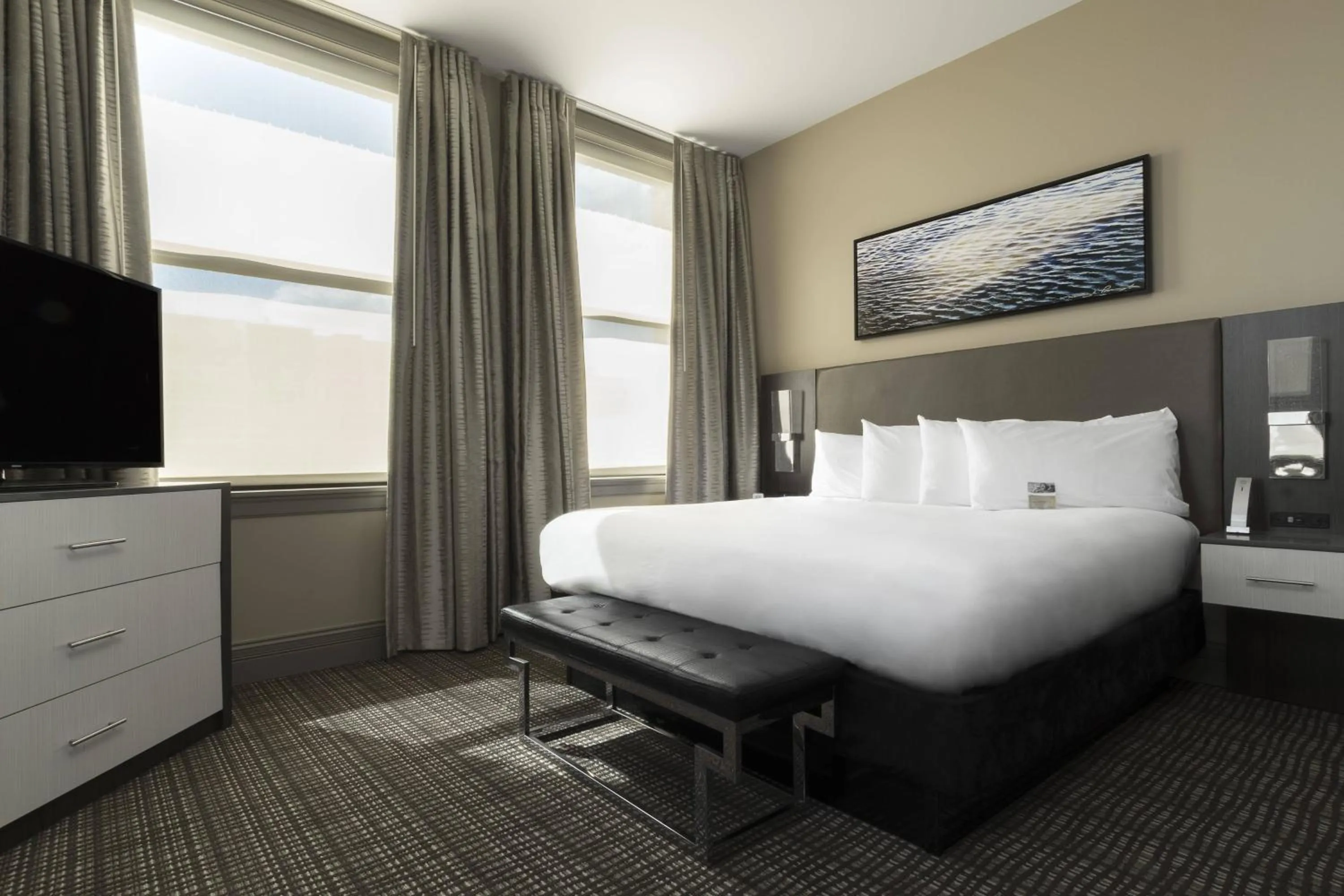 Photo of the whole room, Bed in The Current Iowa, Autograph Collection