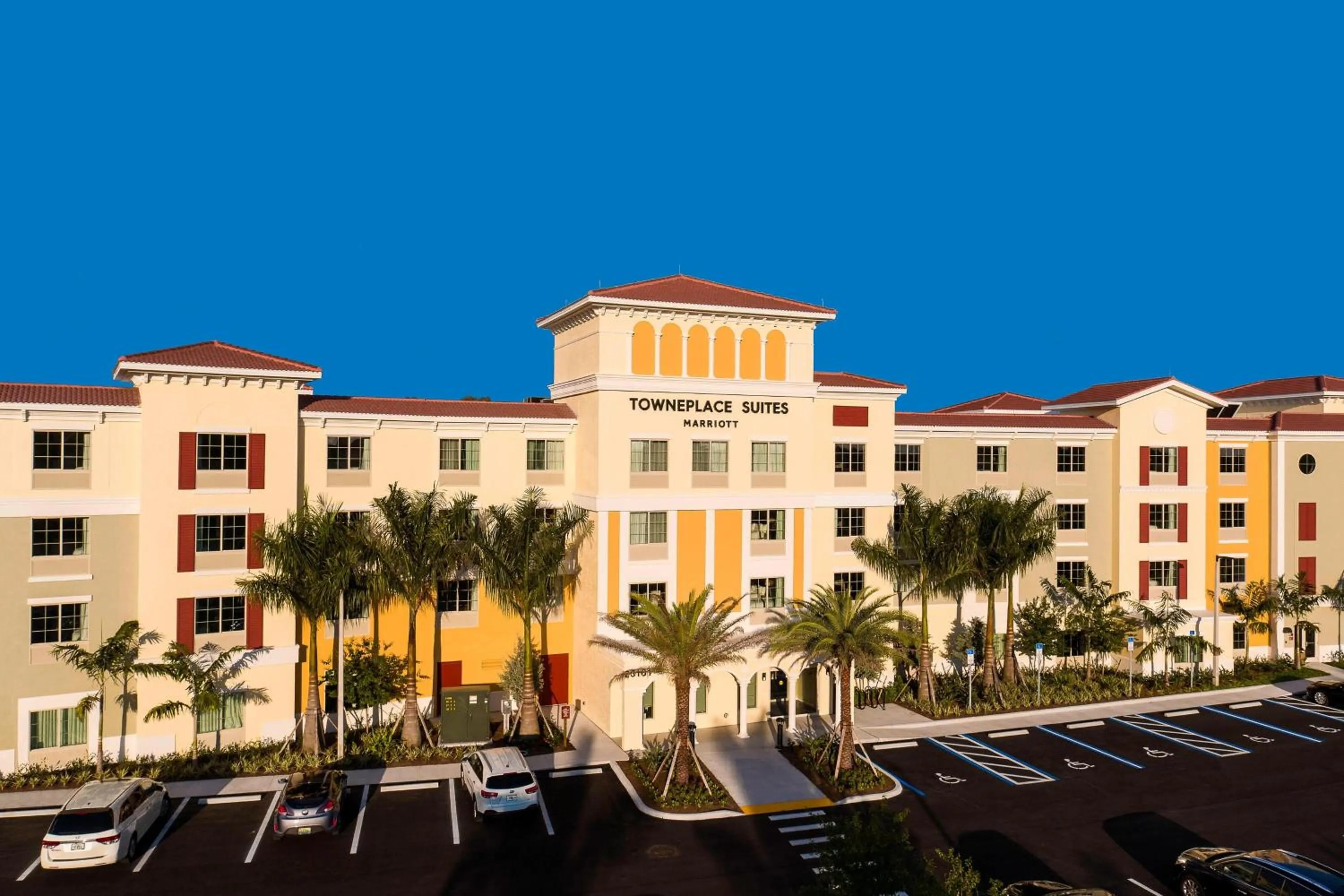 Property building in TownePlace Suites by Marriott Fort Myers Estero