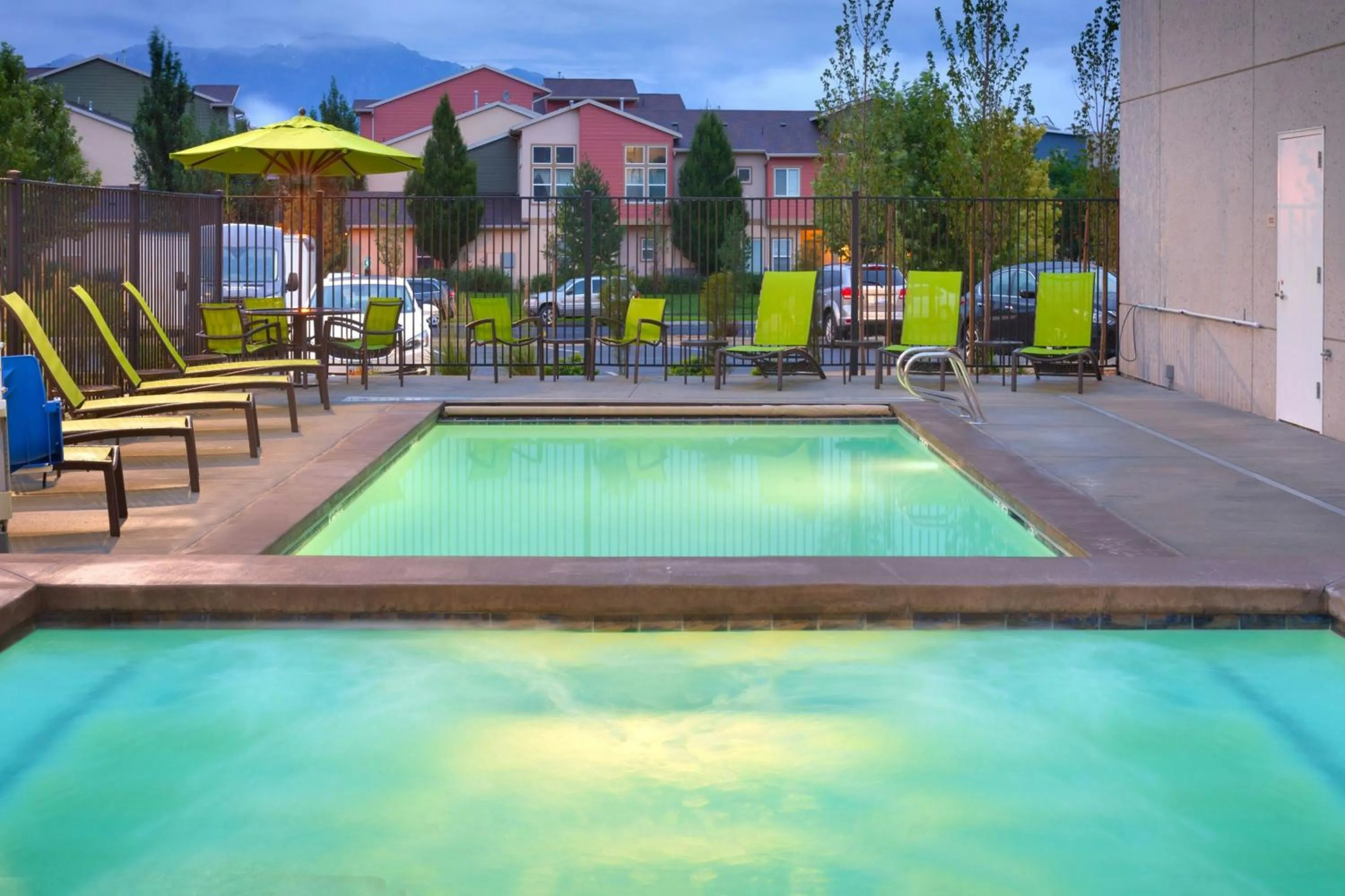Swimming pool in SpringHill Suites by Marriott Salt Lake City-South Jordan