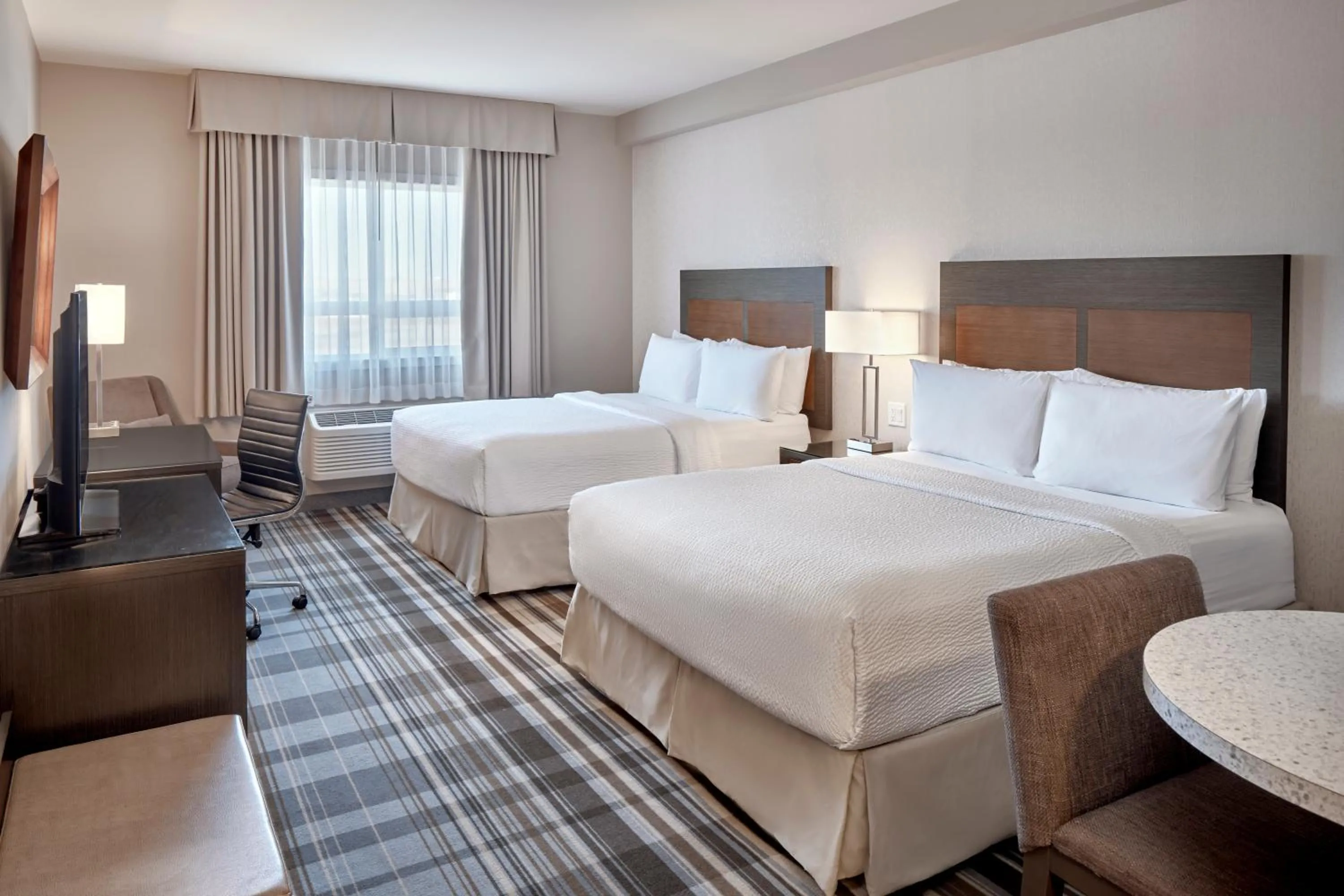 Photo of the whole room, Bed in Fairfield Inn & Suites by Marriott Airdrie