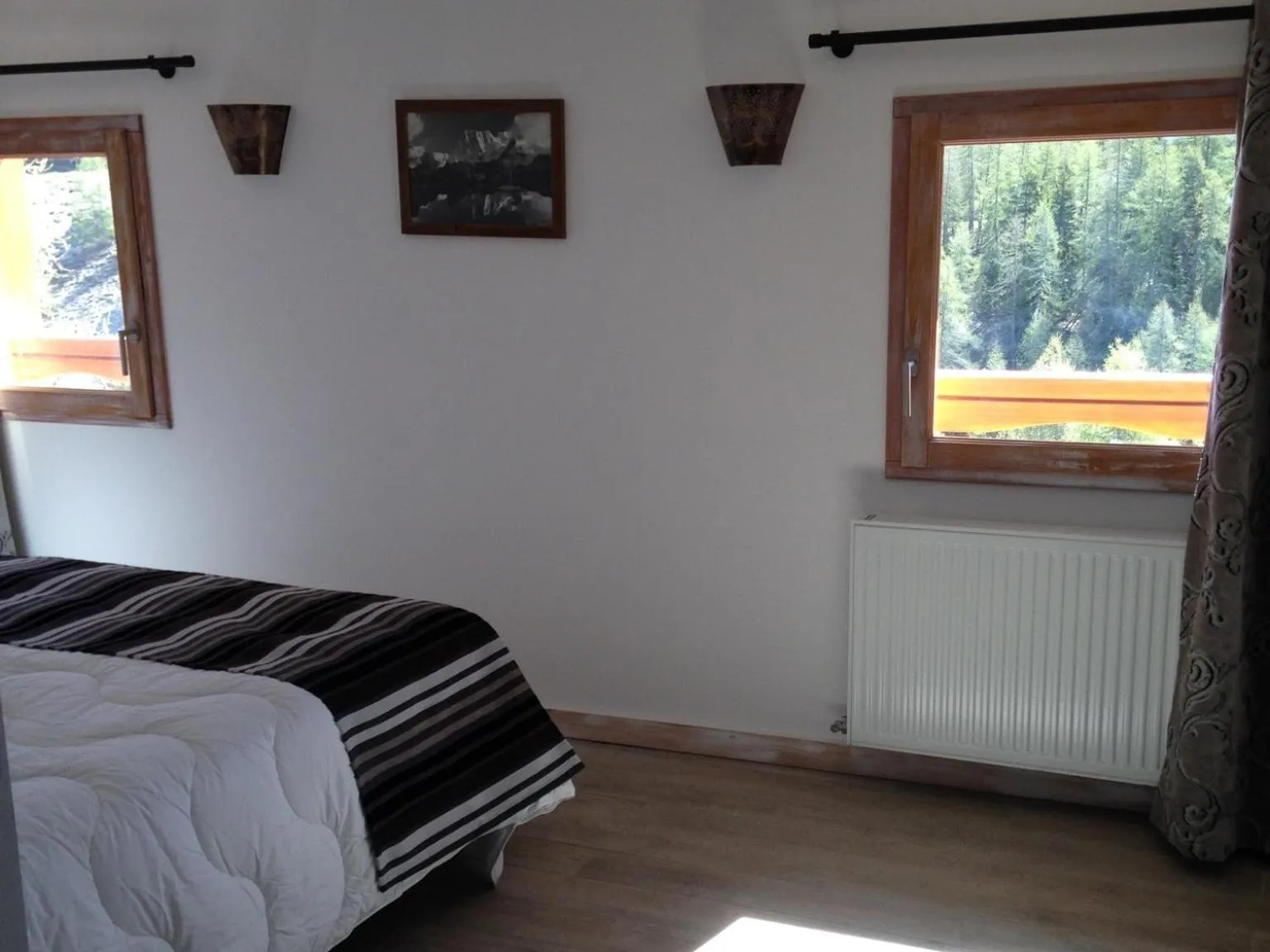 View (from property/room), Bed in Auberge Quintessence