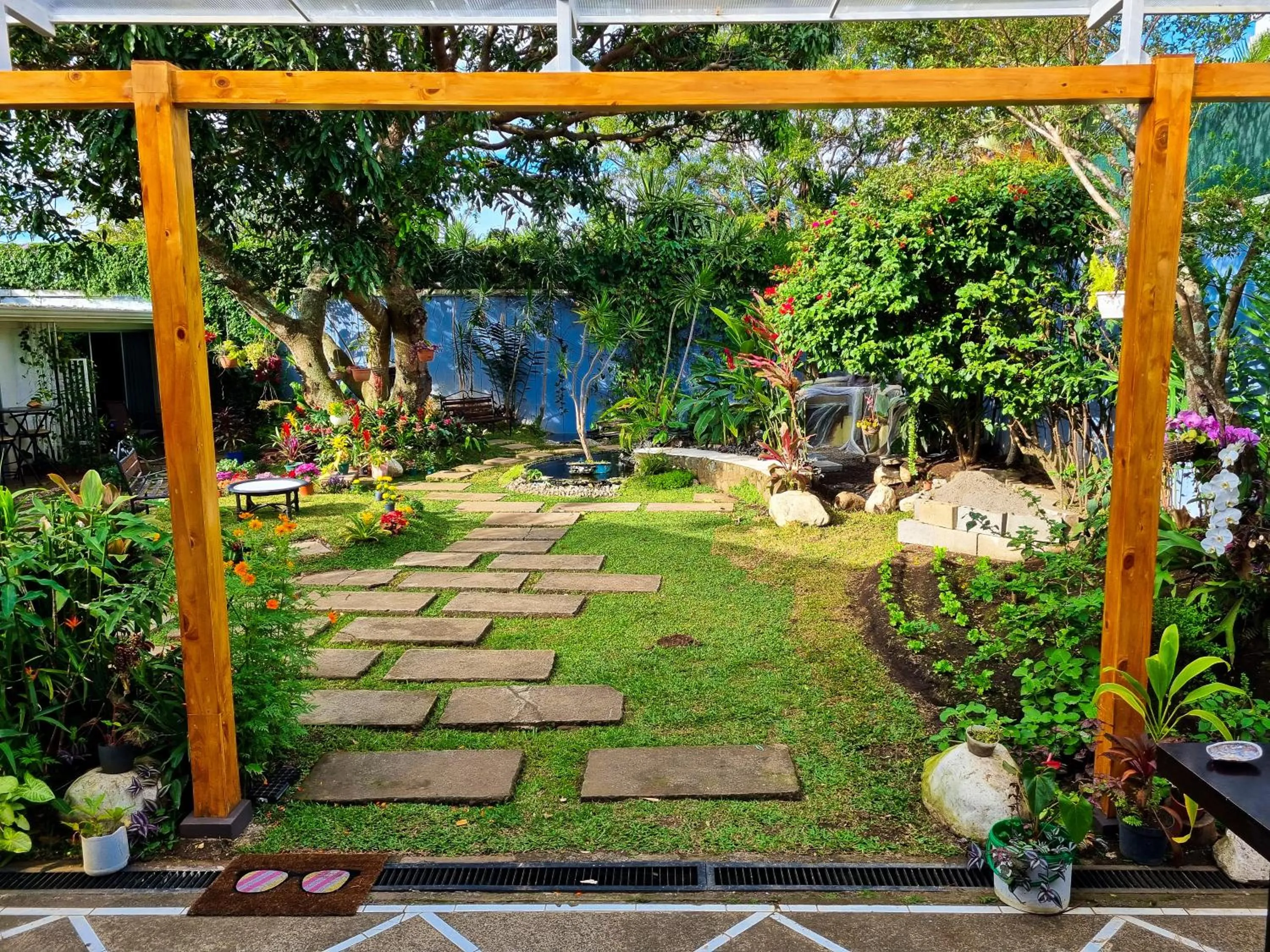 Patio in Casa Jardin del Mango