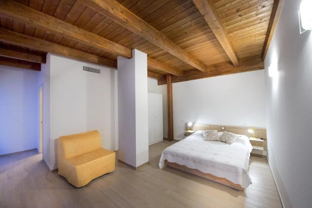 Bed in Torre della Loggia - Dimora Storica - Ortona