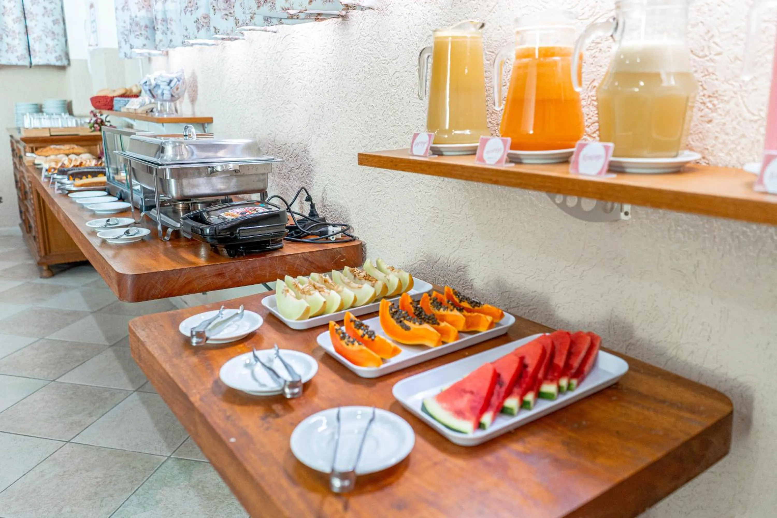 Breakfast in Bella Casa Flat Service