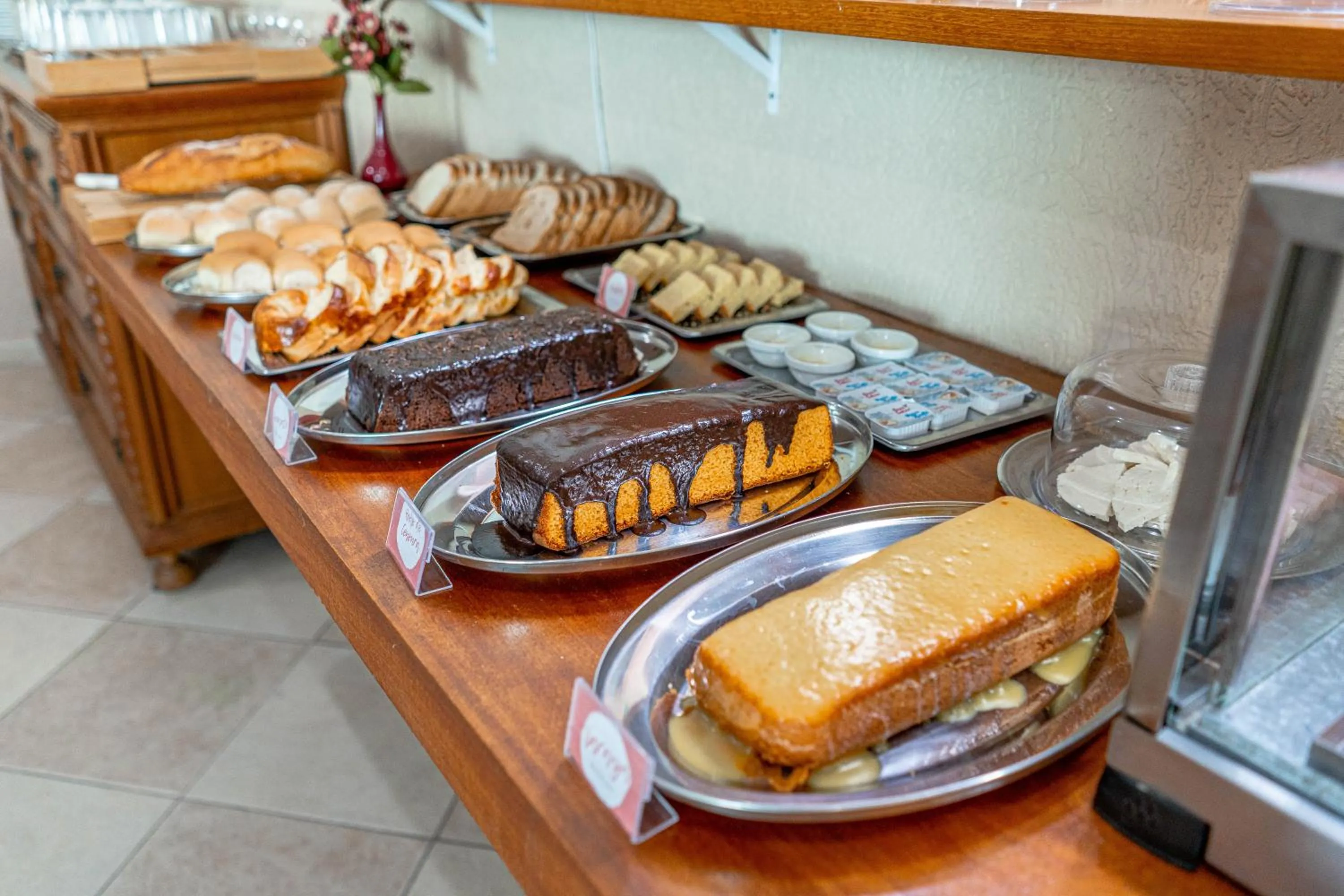 Breakfast in Bella Casa Flat Service