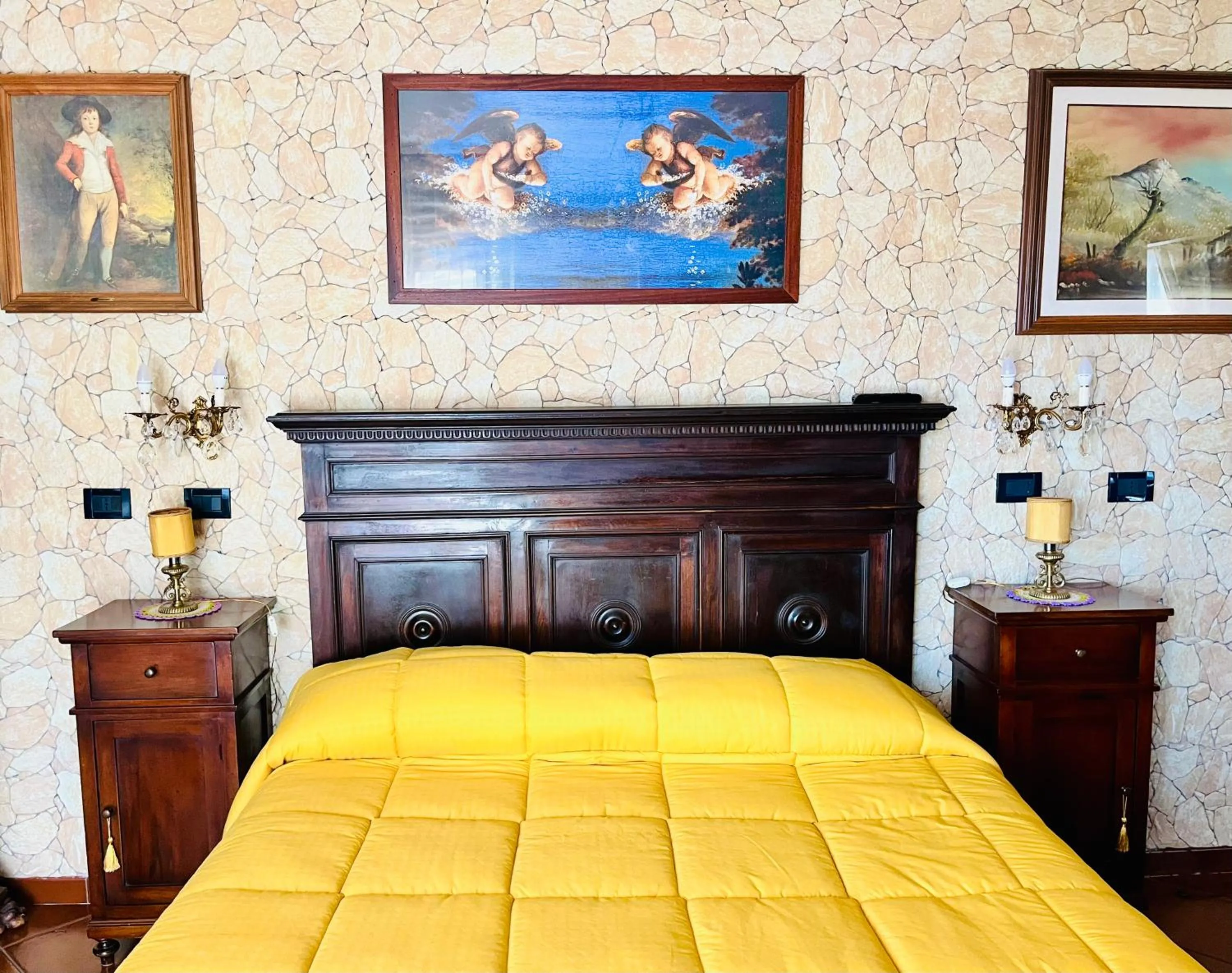 Bed in La Mammola Bed&Breakfast