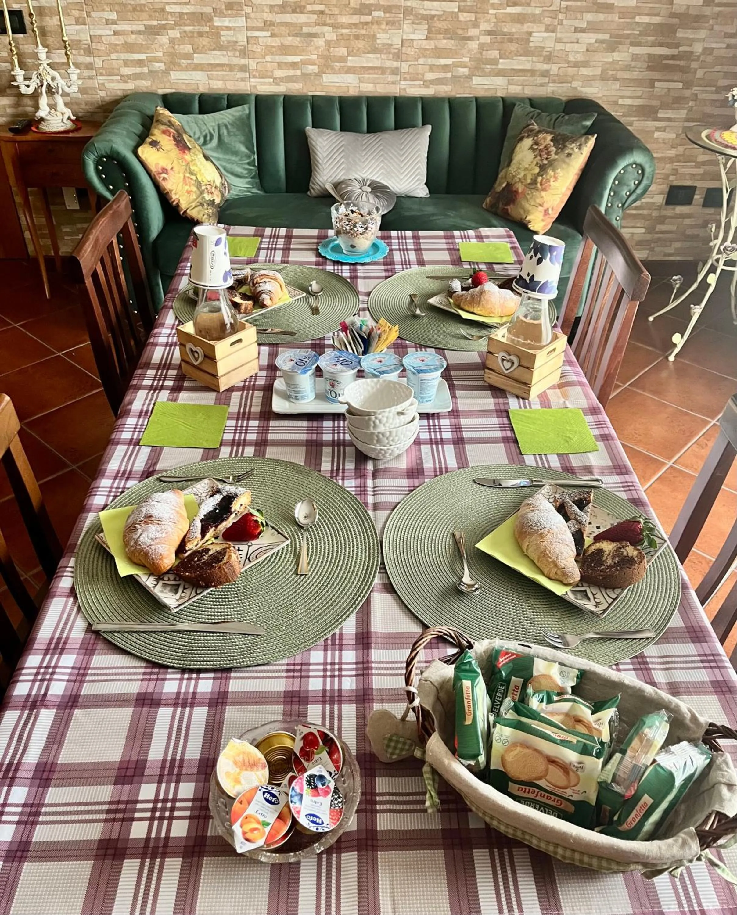 Breakfast in La Mammola Bed&Breakfast