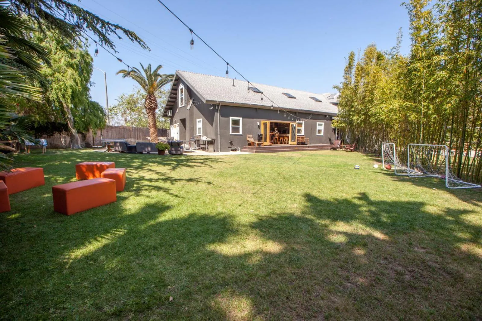 Property Building in PodShare Venice