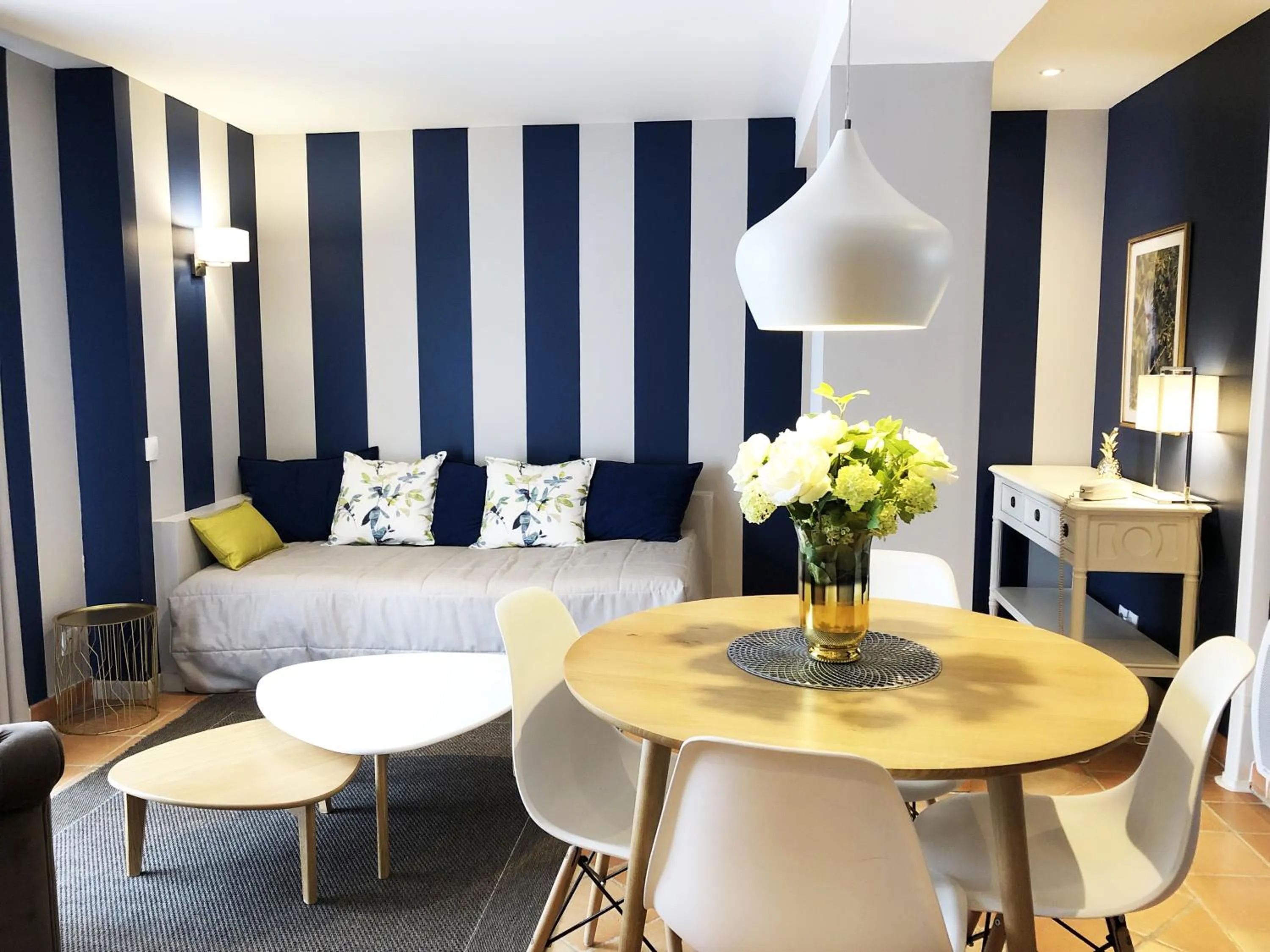 Living room in Hotel Les Suites - Domaine de Crécy