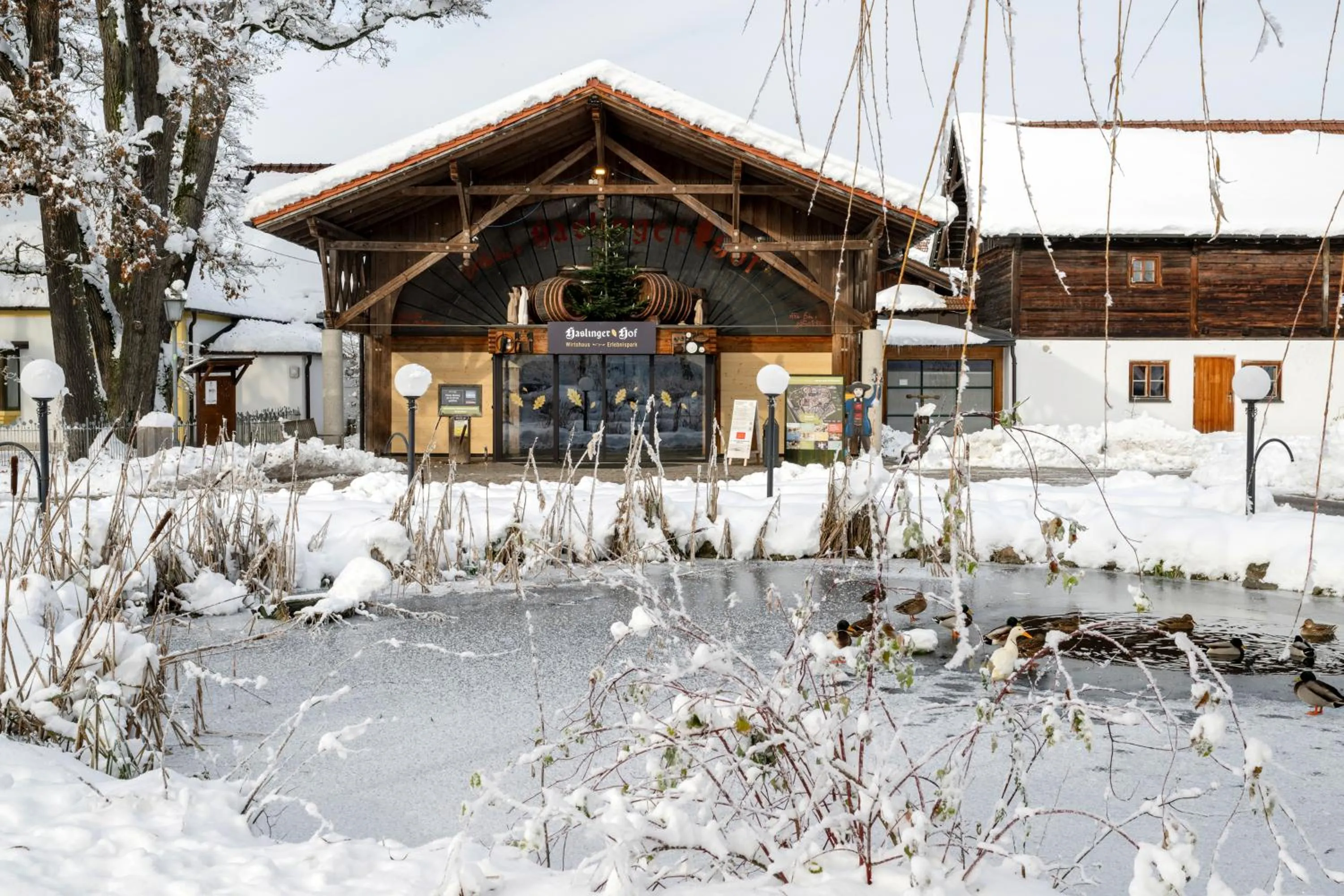 Property building in Hotel am Haslinger Hof