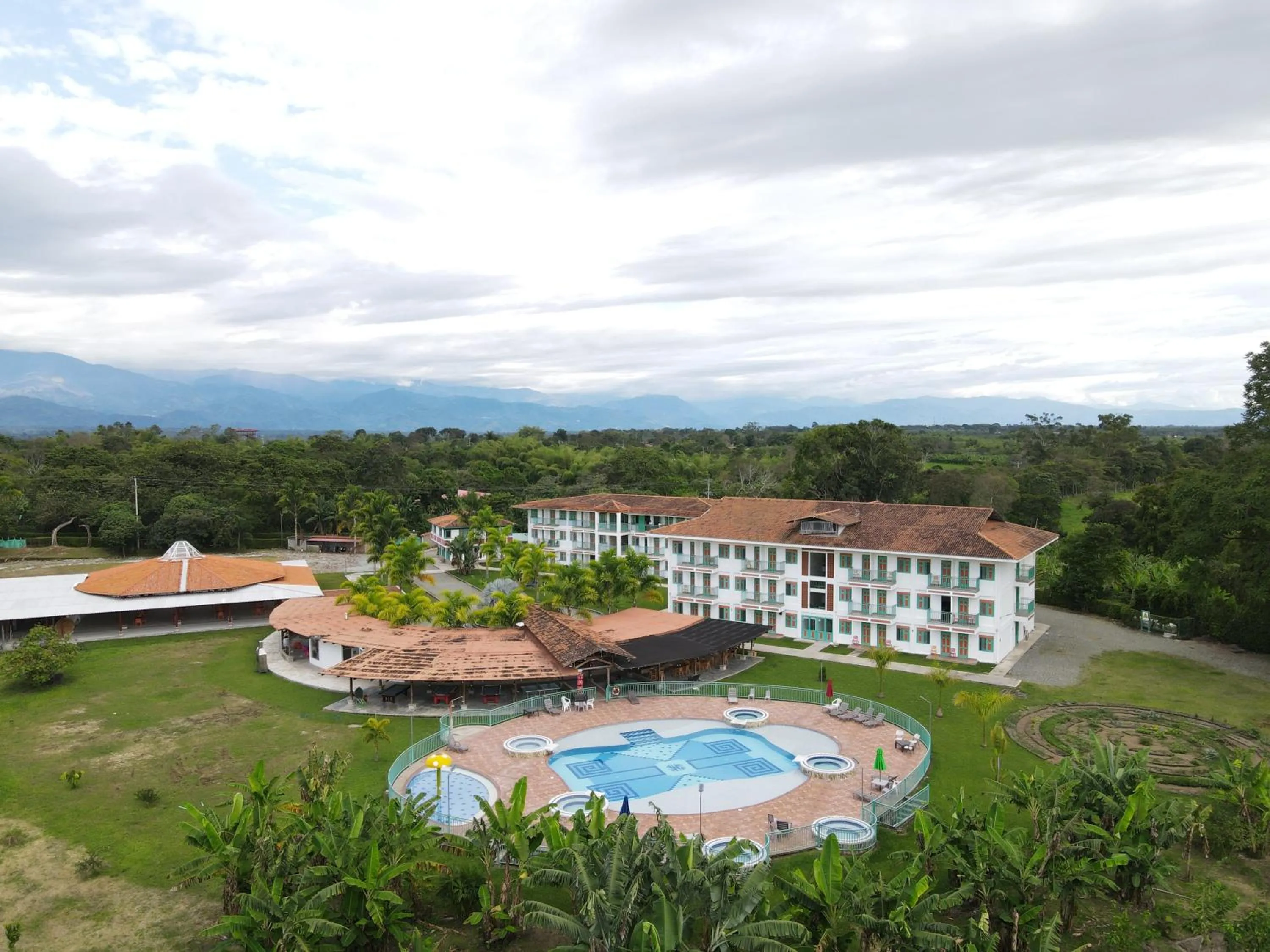 Property building in Hotel Campestre Paraiso Cafetero