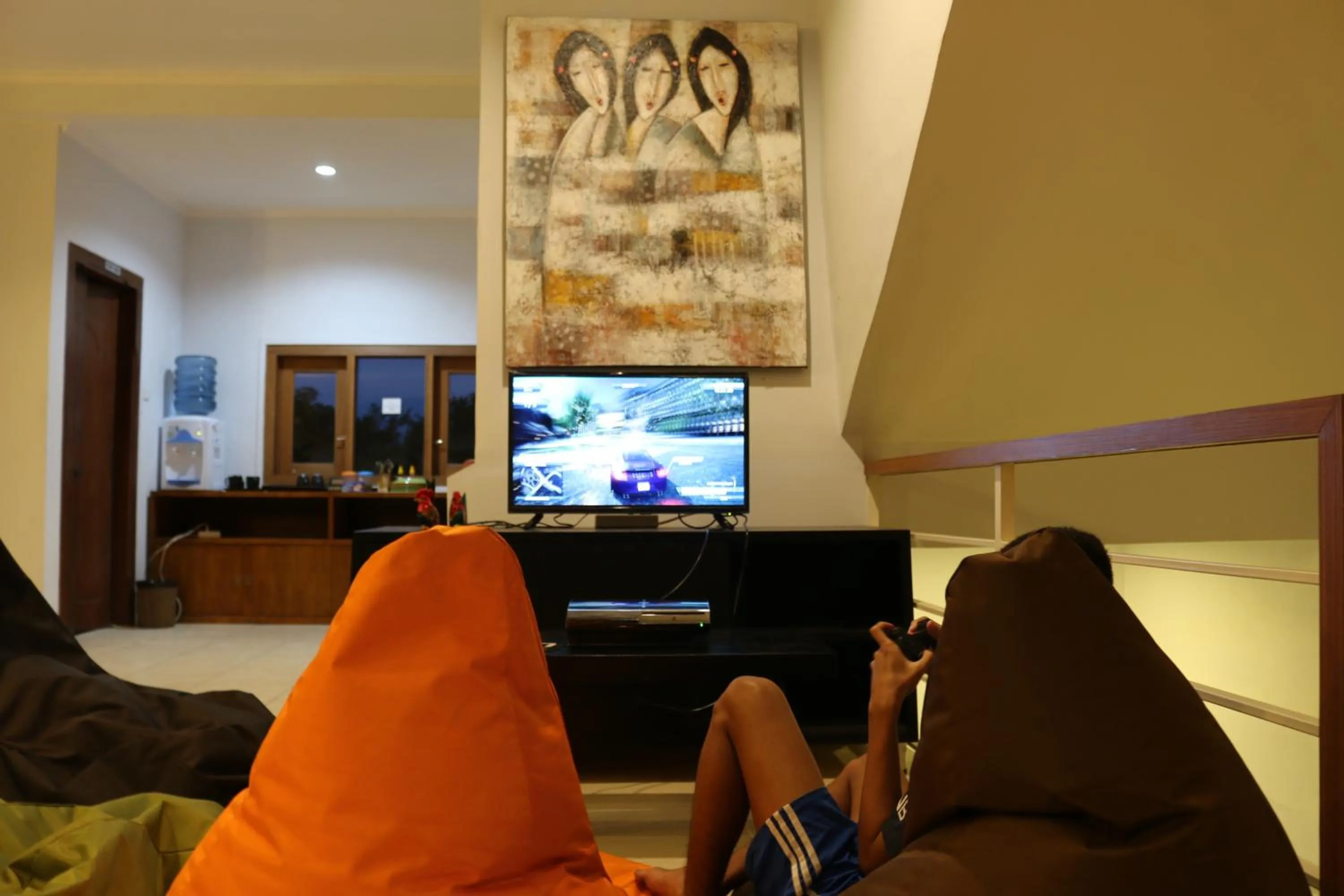 Game Room in The Alley City Hotel