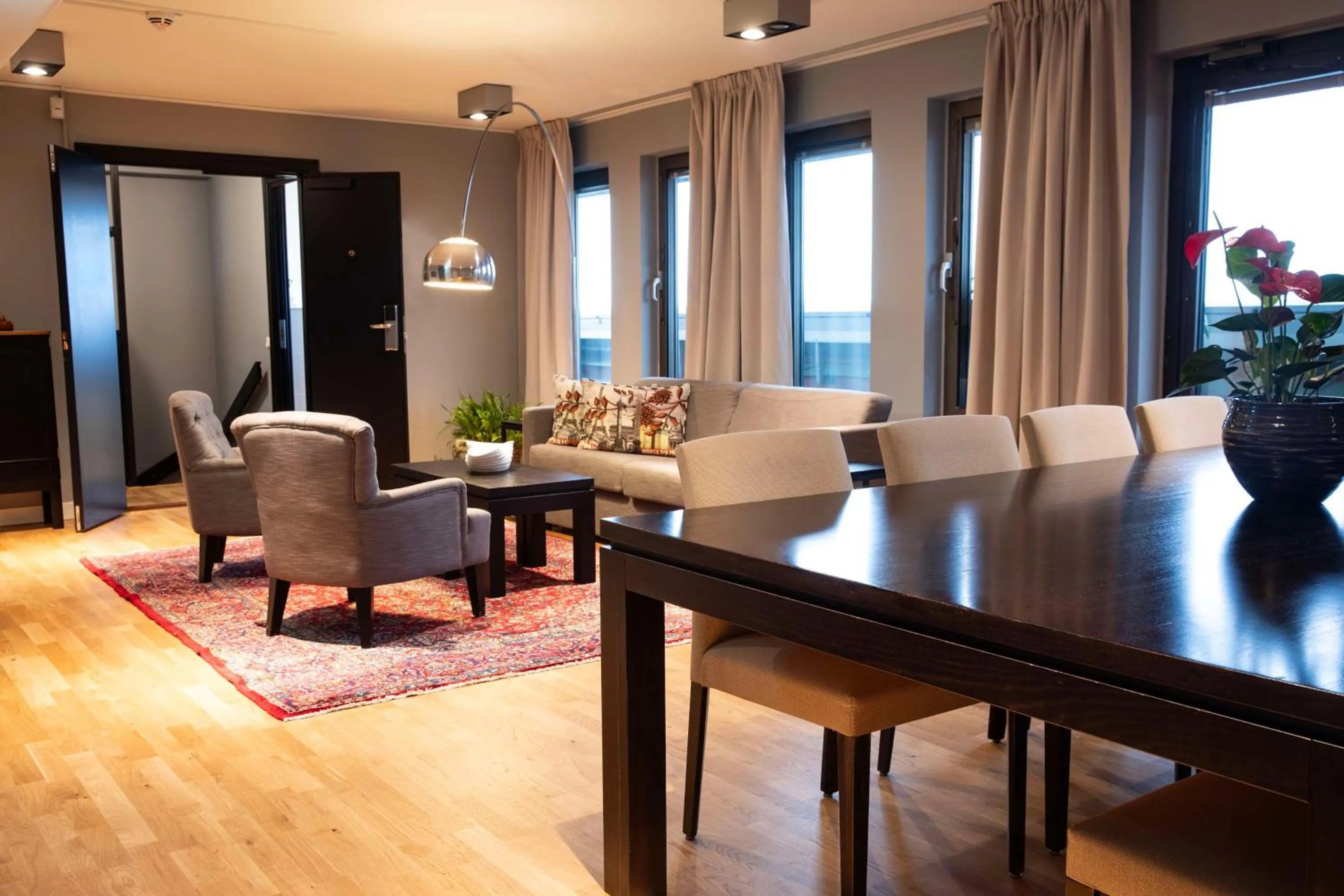 Photo of the whole room in Radisson Blu Arlandia Hotel, Stockholm-Arlanda