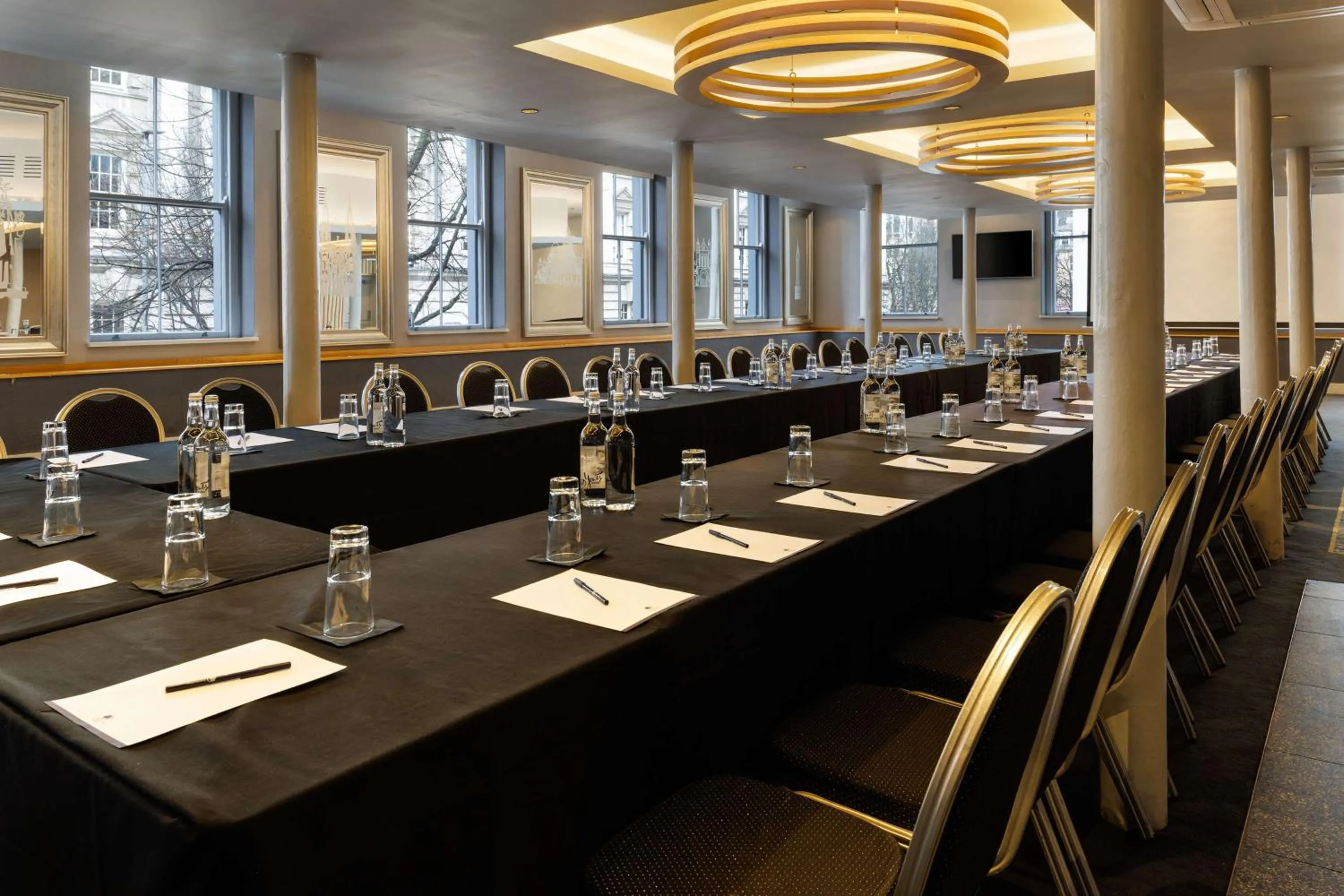 Meeting/conference room in DoubleTree by Hilton Belfast City Ten Square