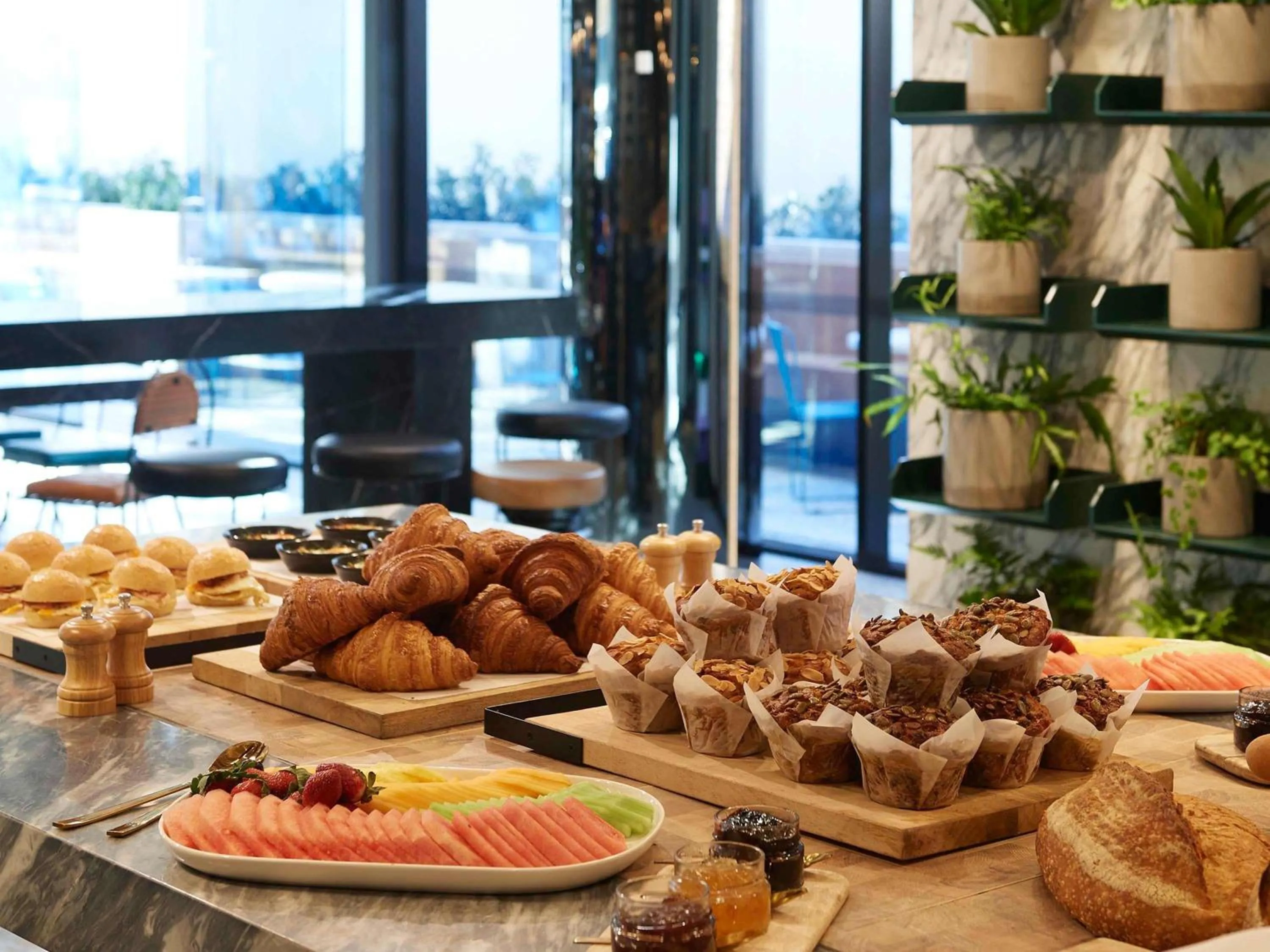 Breakfast in Tribe Perth Kings Park