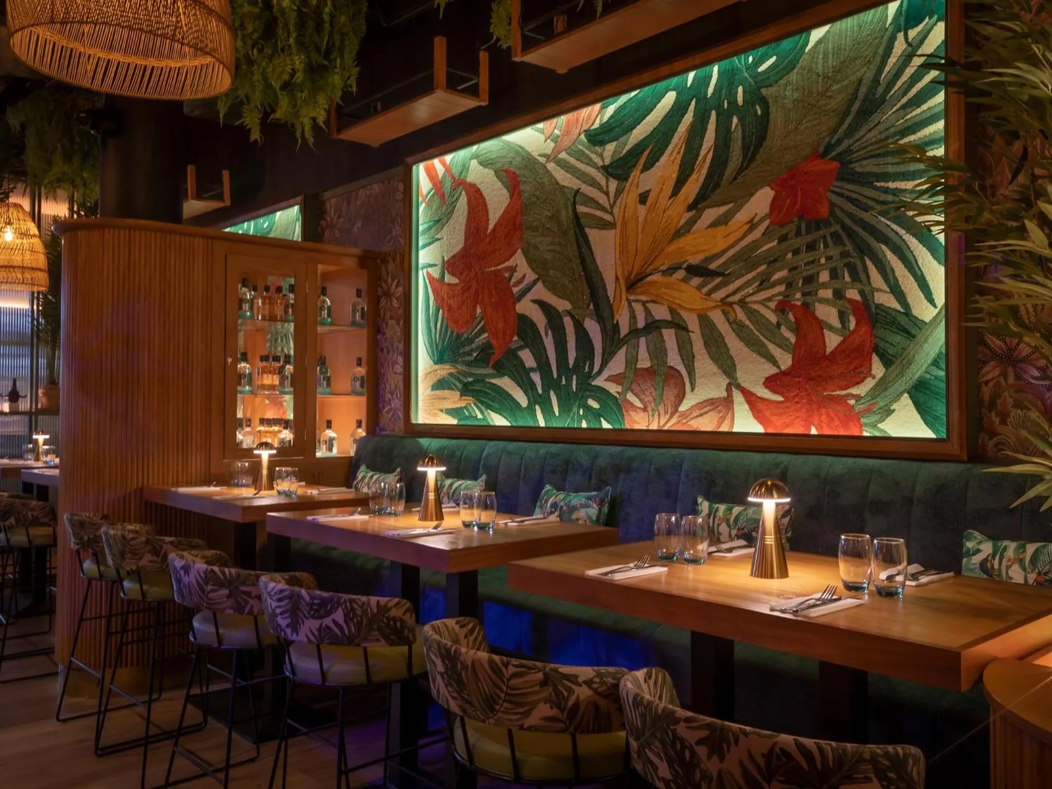 Restaurant/places to eat in HYDE Hotel