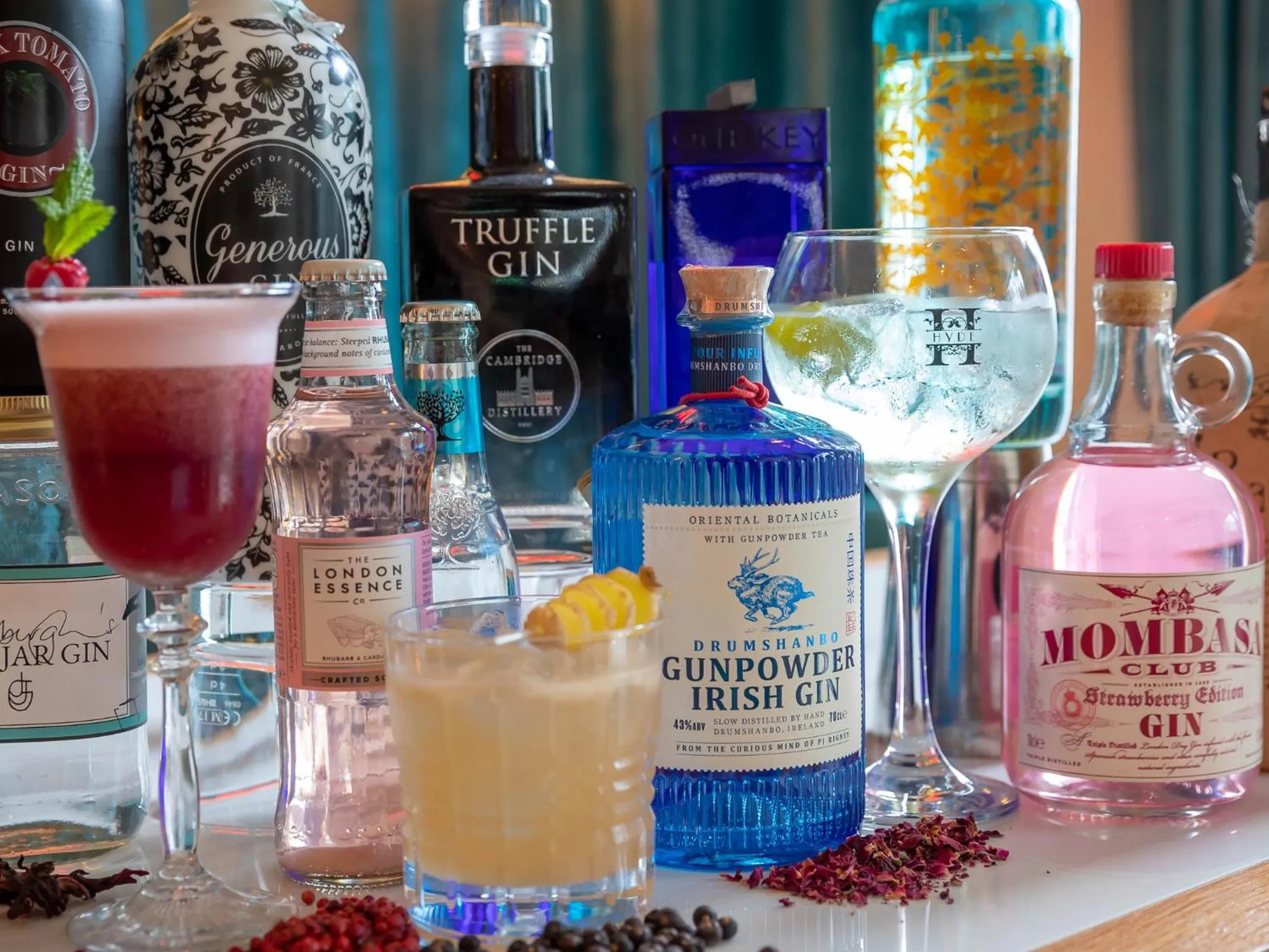 Alcoholic drinks in HYDE Hotel