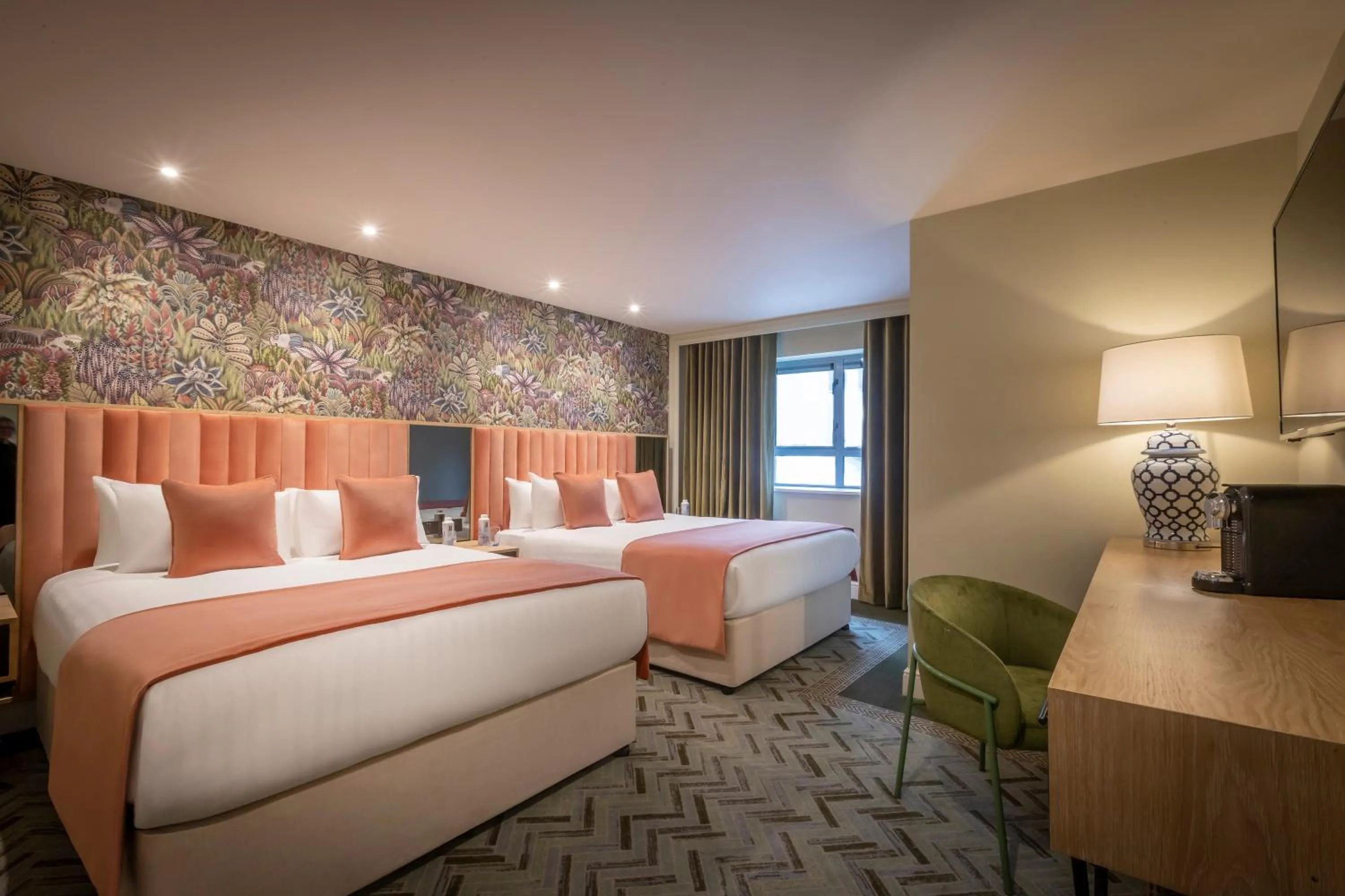 Photo of the whole room, Bed in HYDE Hotel