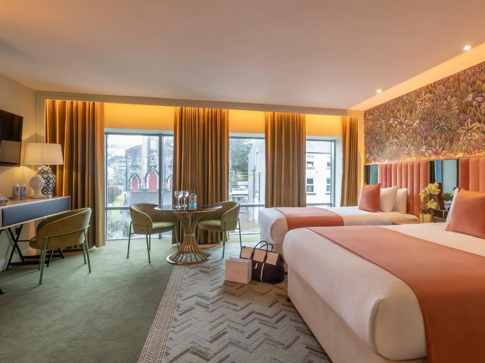 Photo of the whole room, Bed in HYDE Hotel