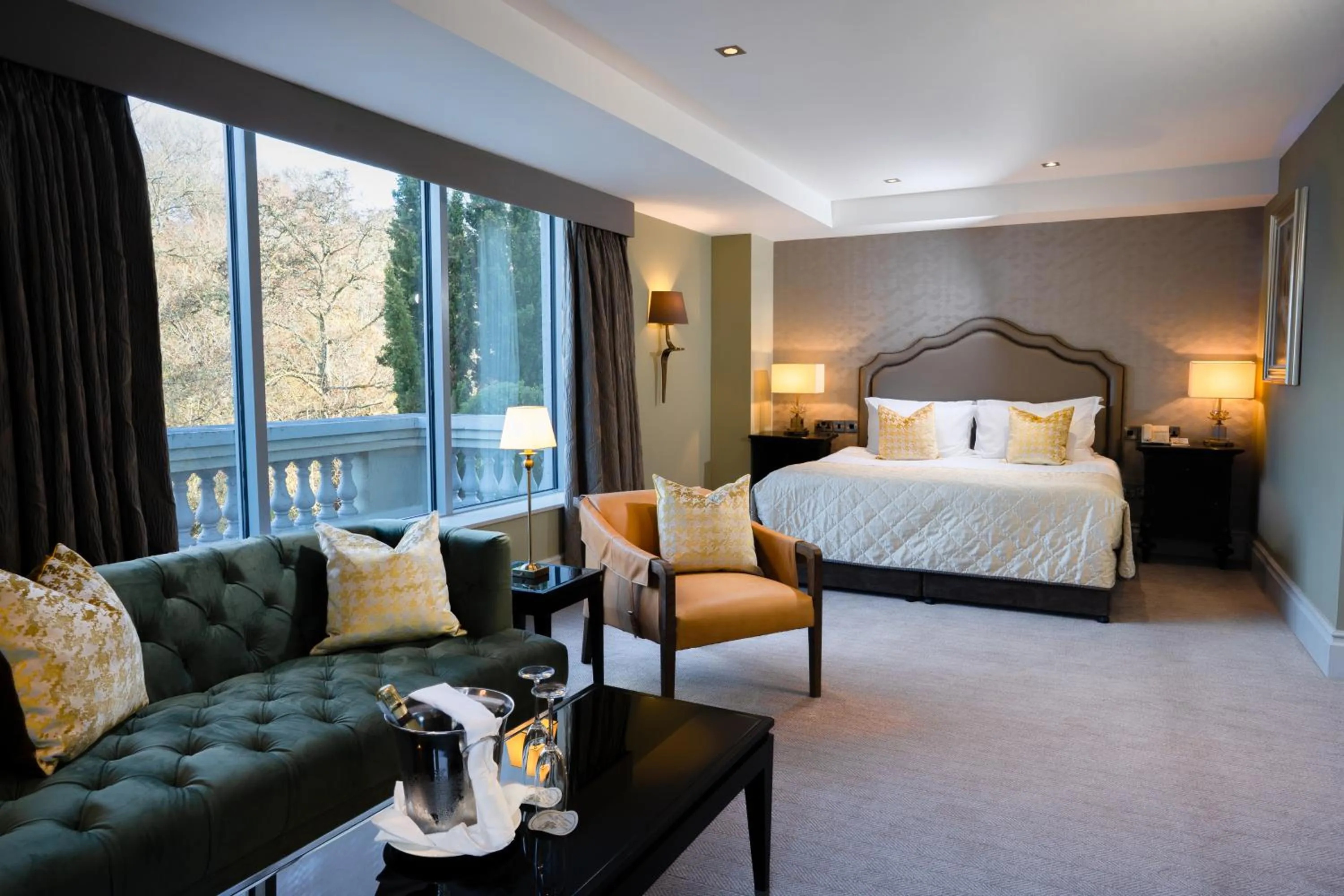 Bed in Muckross Park Hotel & Spa