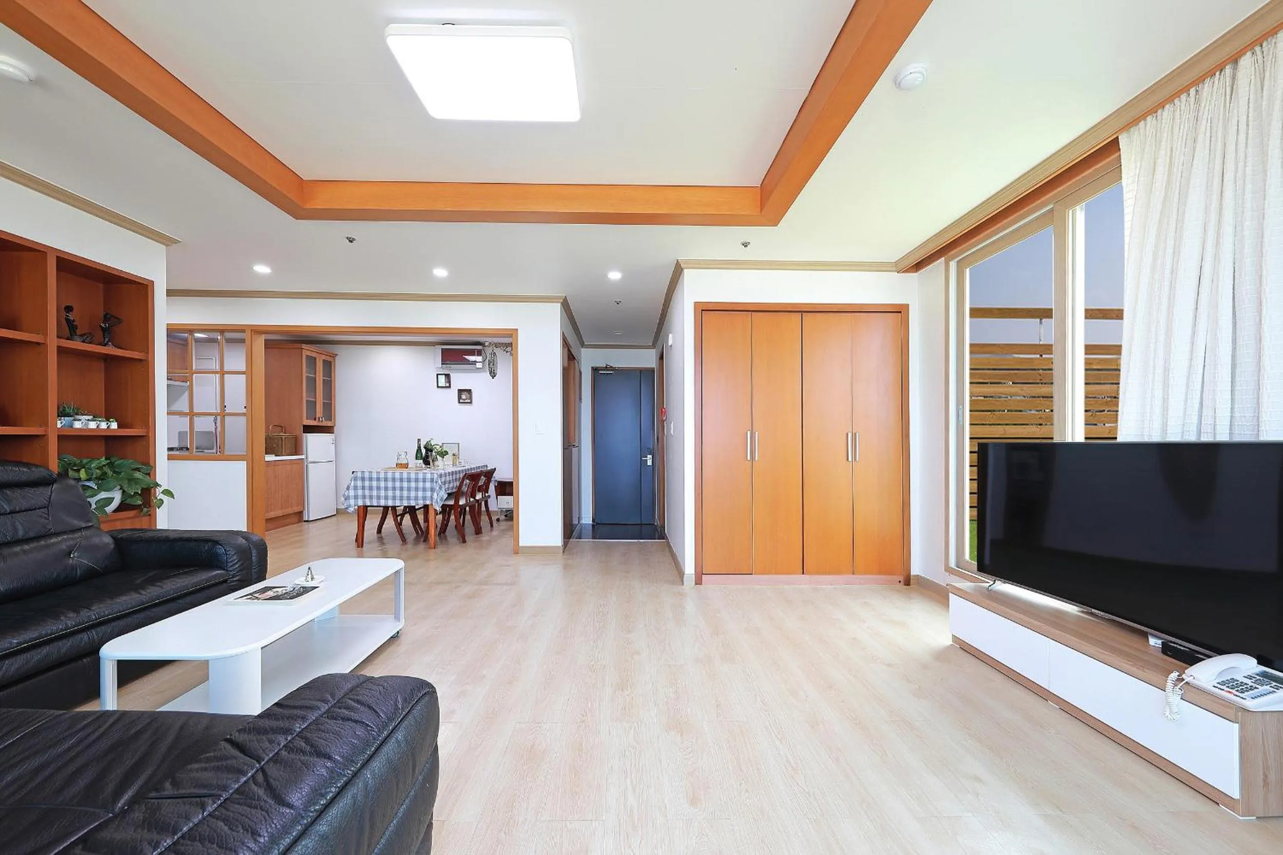 Living room, TV/Entertainment Center in Ocean 2 You Resort Seorak Beach Hotel & Condo