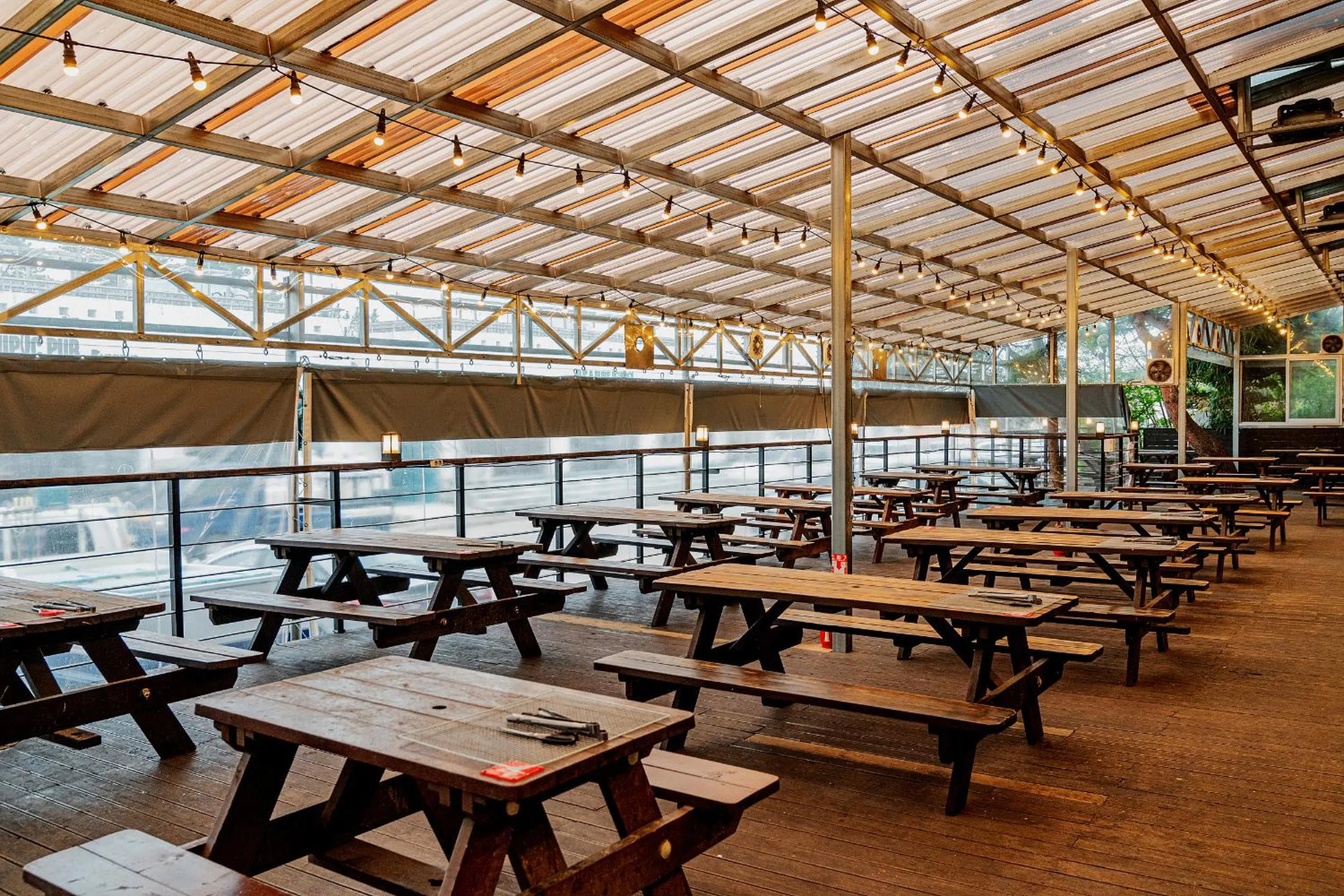 BBQ facilities, Restaurant/Places to Eat in Ocean 2 You Resort Seorak Beach Hotel & Condo