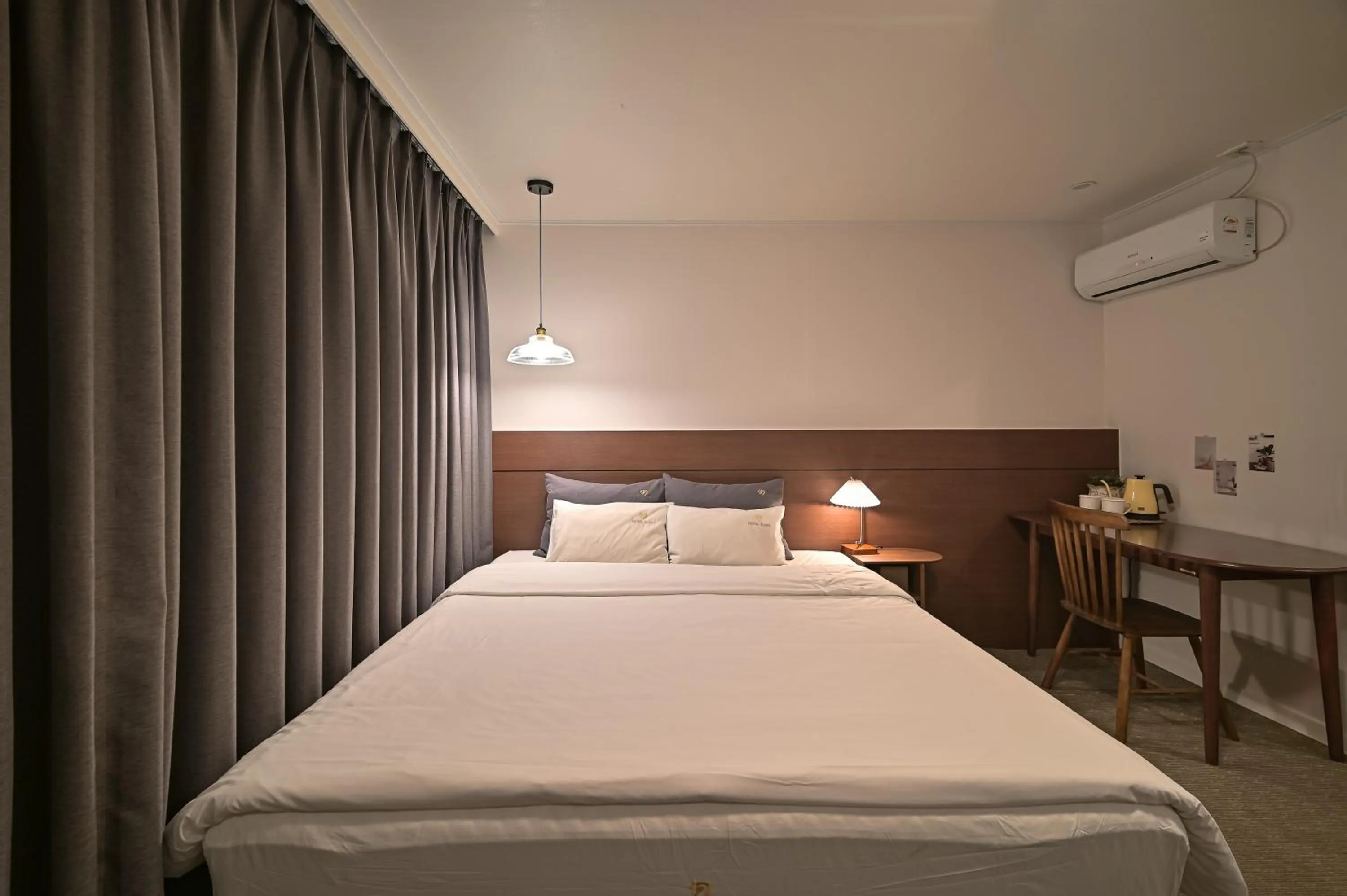 Bed in Hotel Gonggam Gonggan Busan Station