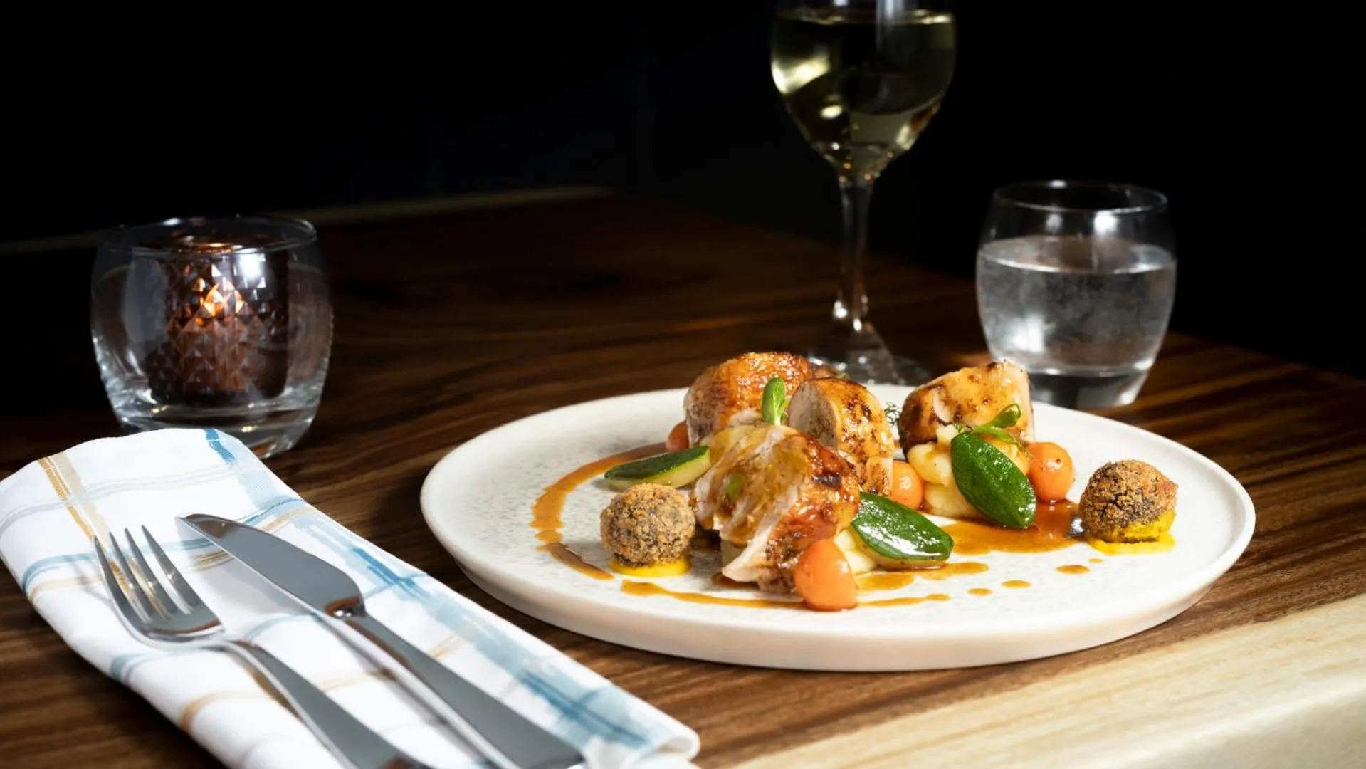 Restaurant/places to eat in The Kenmare Bay Hotel & Luxury Lodges Resort