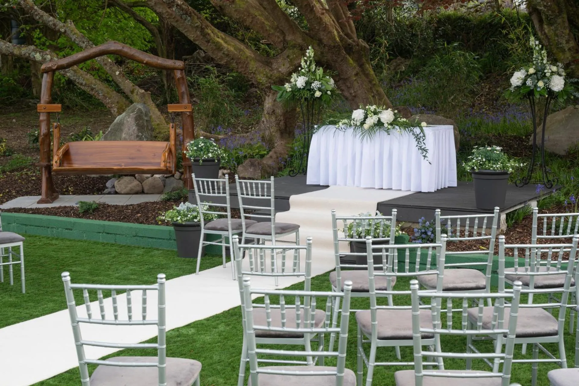 Garden in The Kenmare Bay Hotel & Luxury Lodges Resort