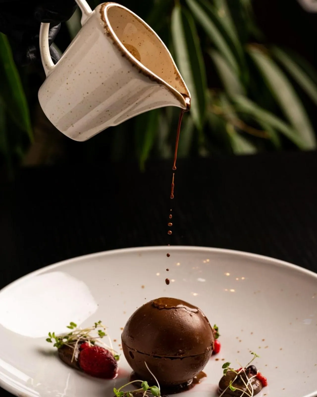 Restaurant/places to eat in La Piscine Art Hotel, Philian Hotels and Resorts